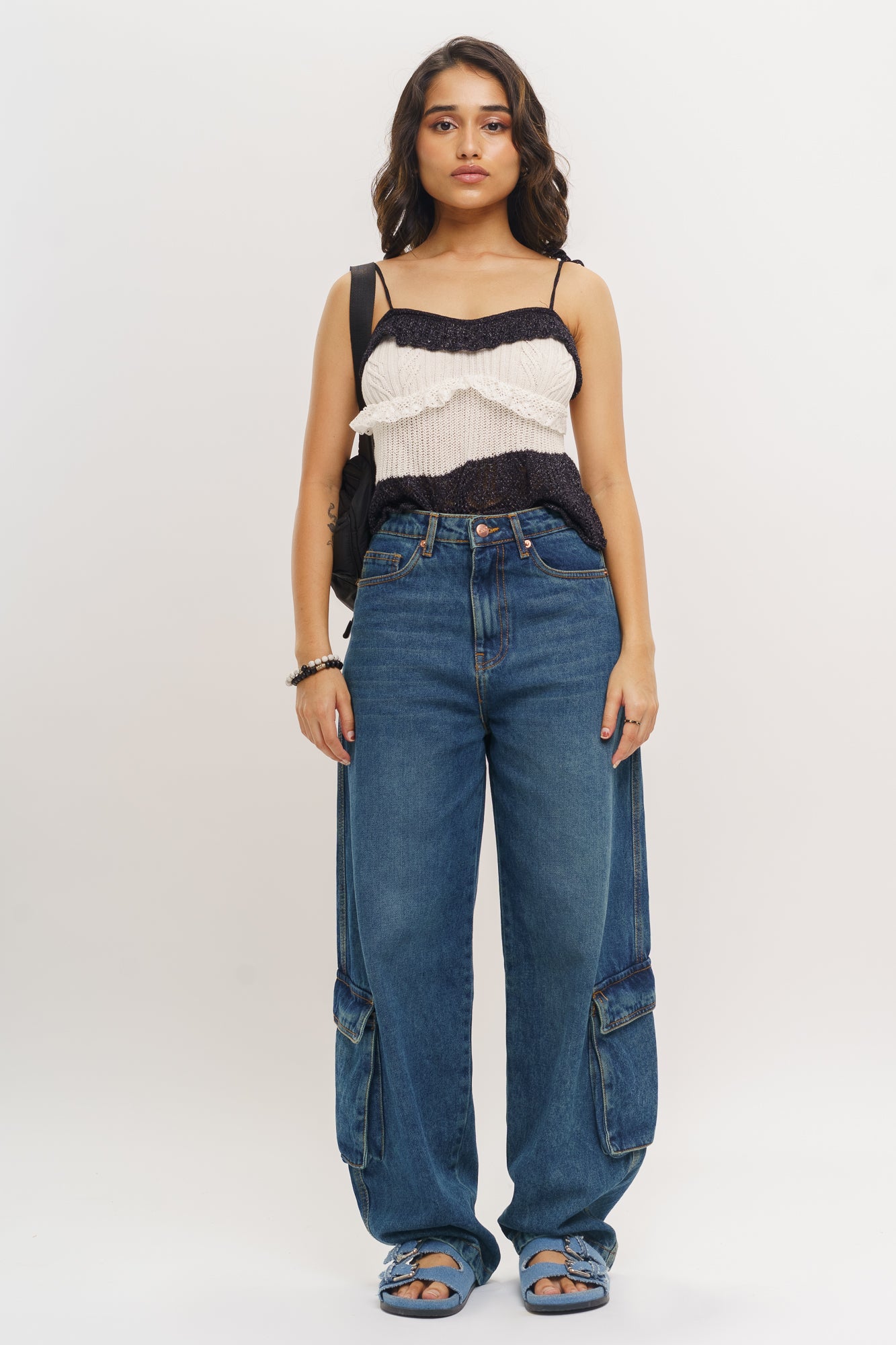 MUDDLED CARGO JEANS