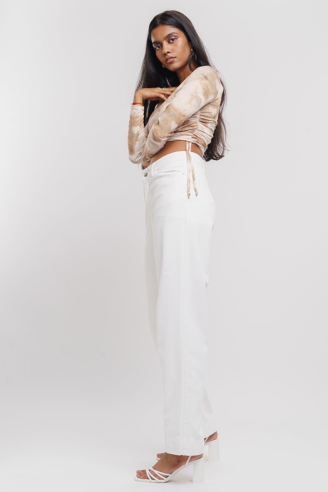 White Women's Straight Jeans