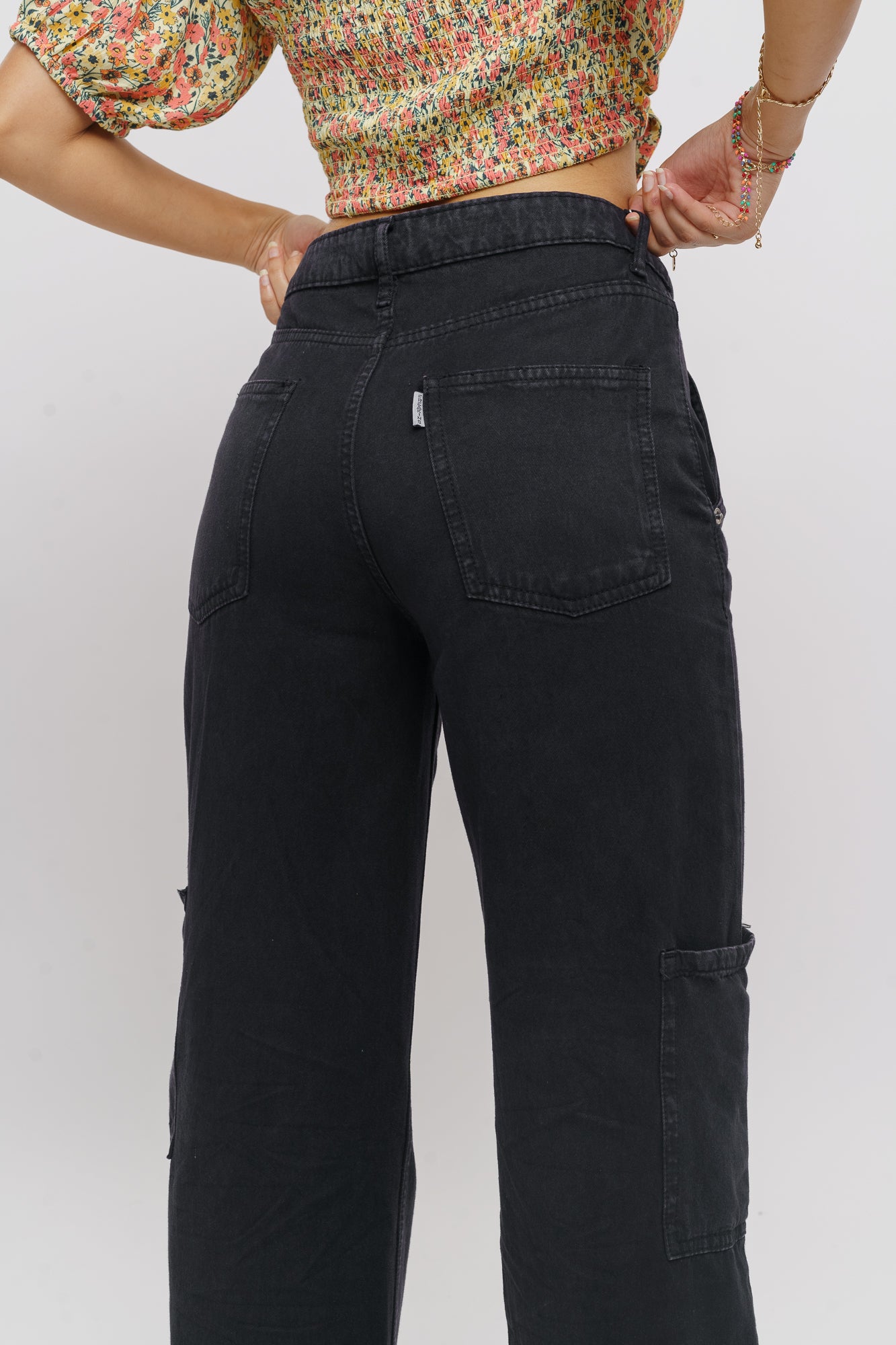 Inky Women's Straight Cargo Jeans