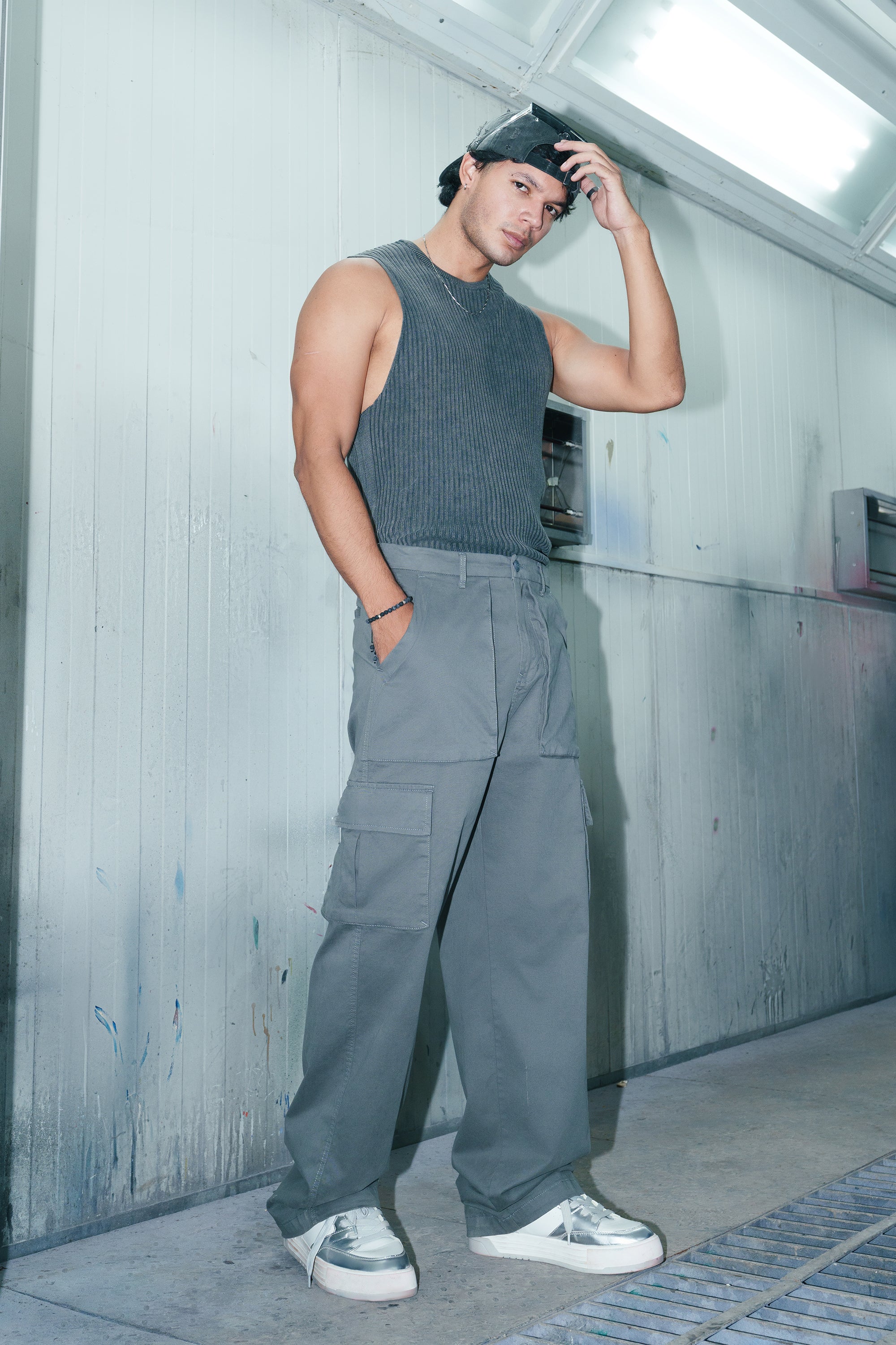 Men's Charcoal Twill Baggy Cargo