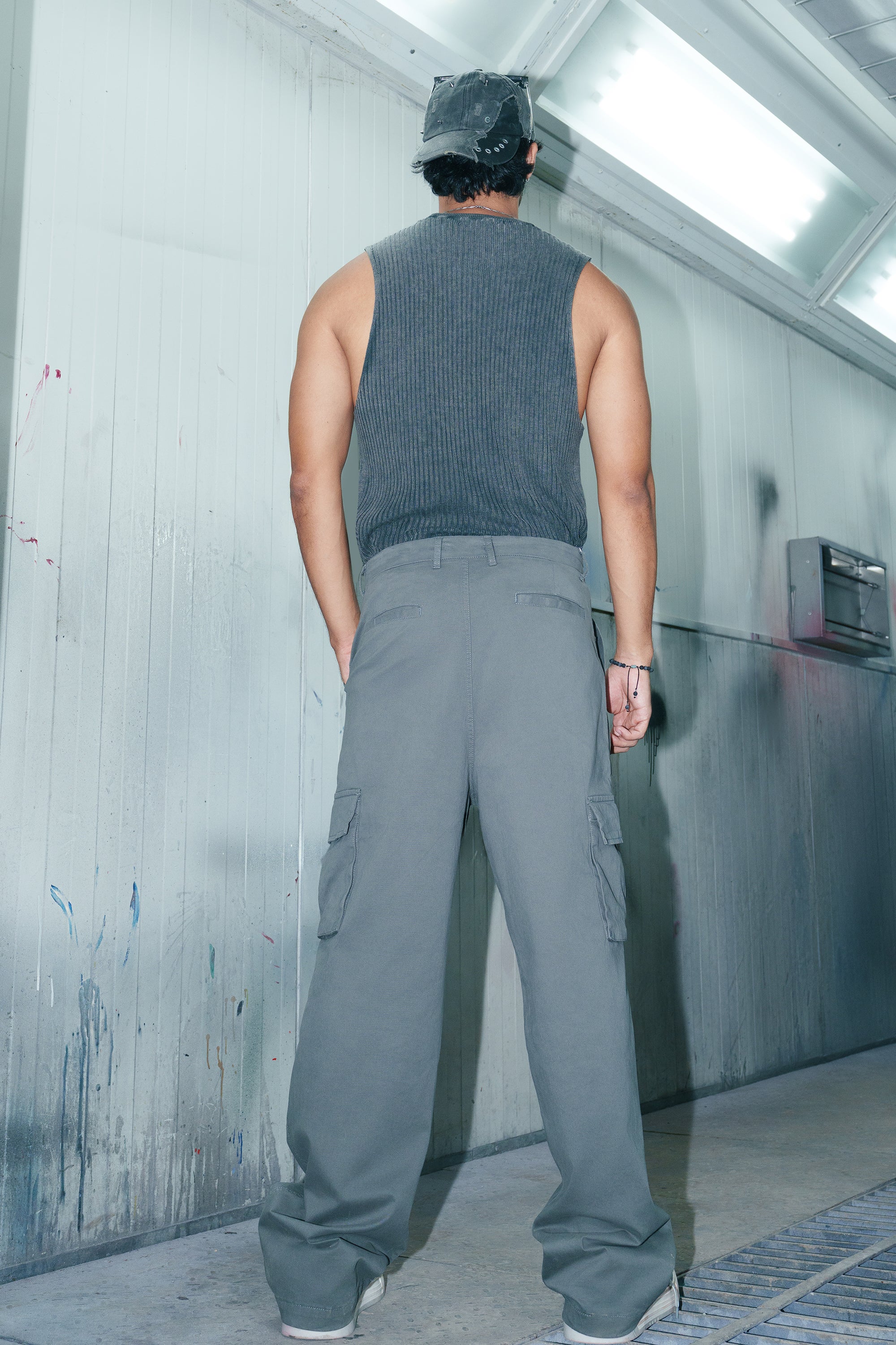 Men's Charcoal Twill Baggy Cargo