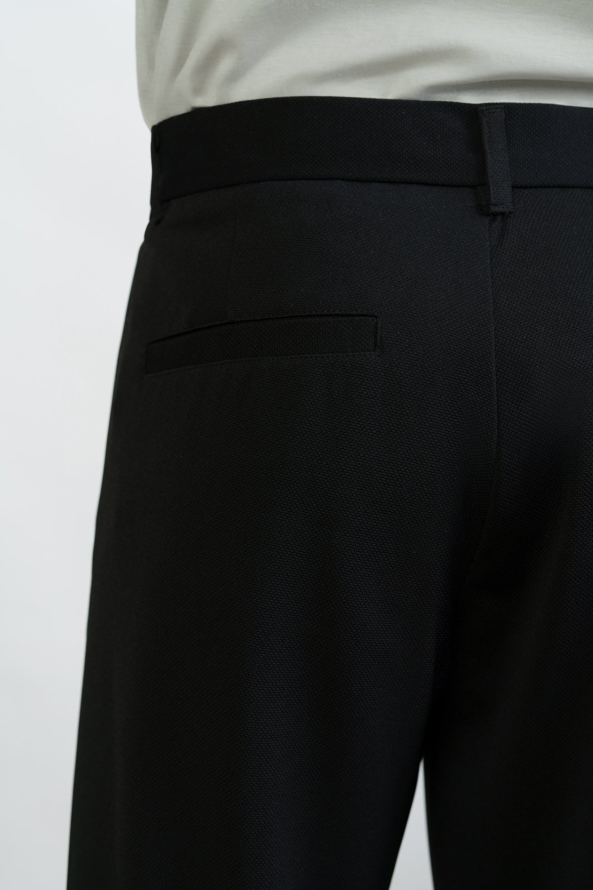 Rugged Black Pleated Men's Straight Korean Pants