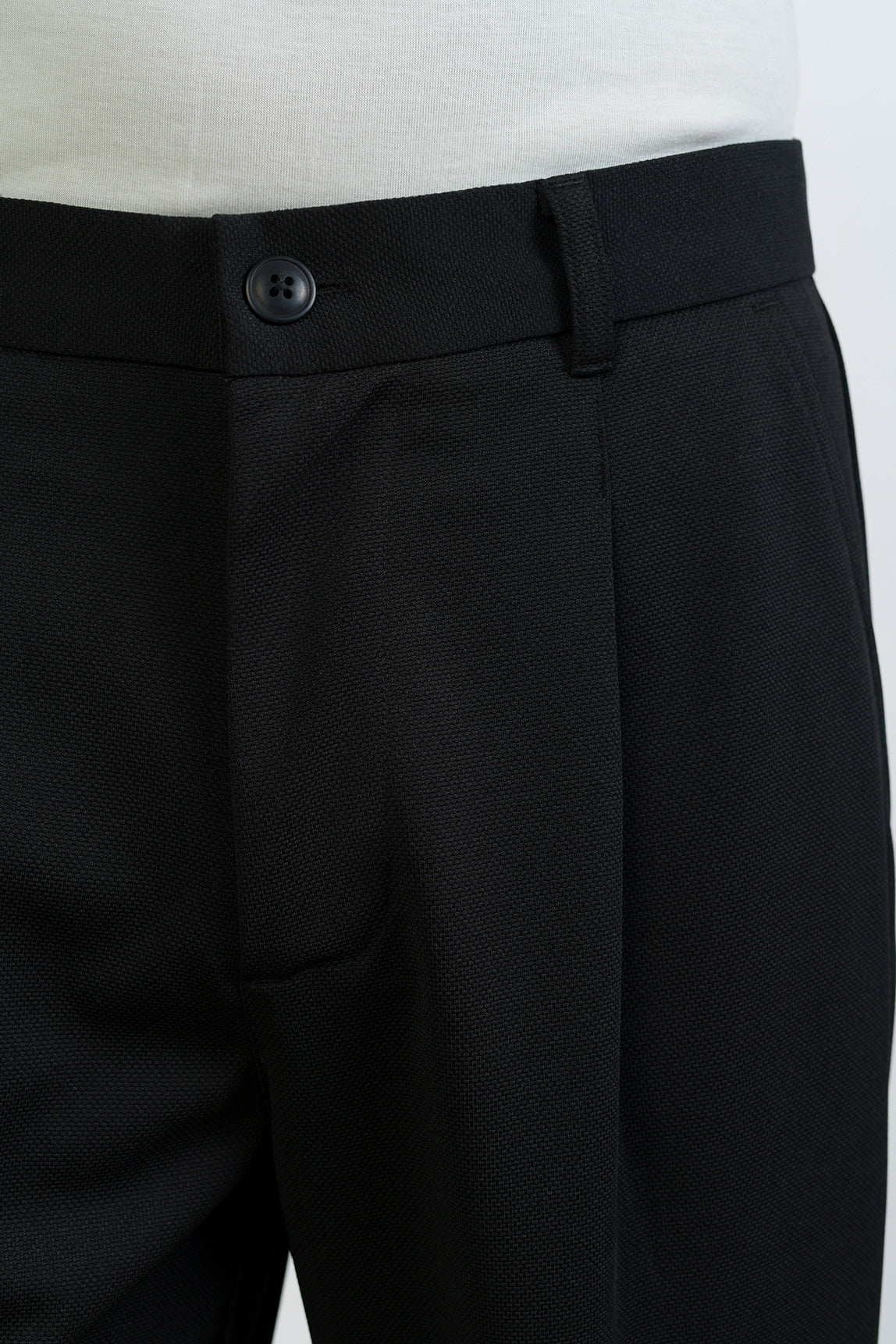Rugged Black Pleated Men's Straight Korean Pants