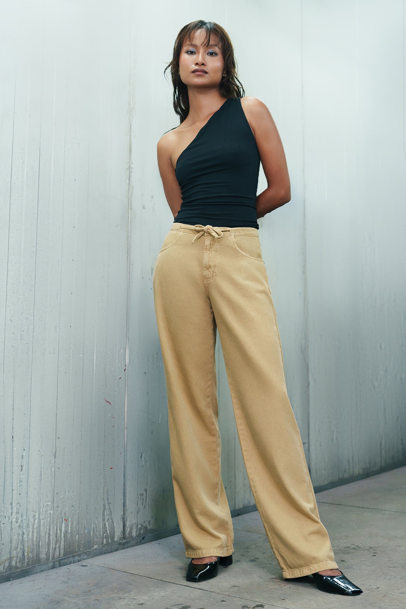 Khaki Tie-Up Women's Straight Jeans