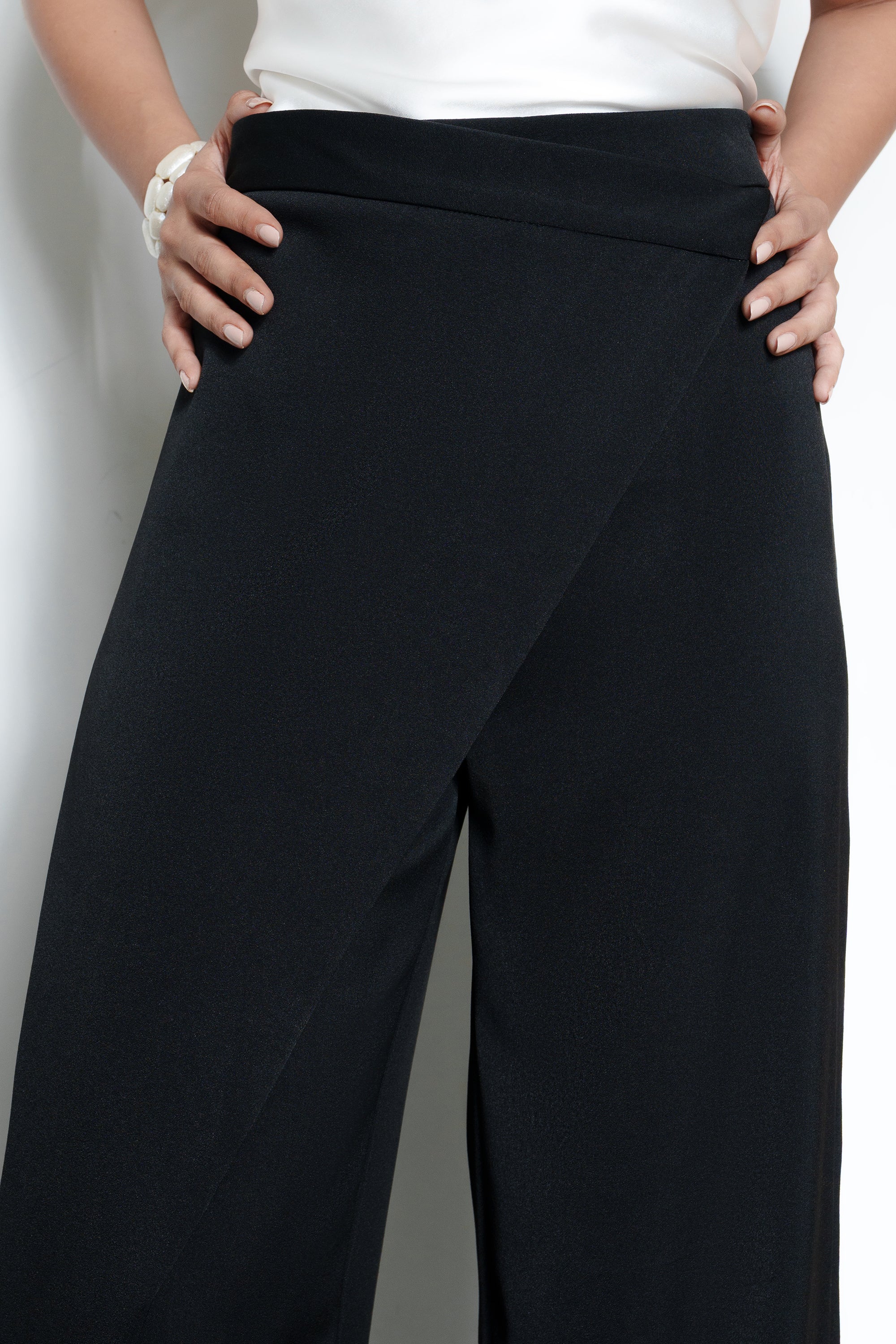 Basic Black Pareo Women's Straight Korean Pants