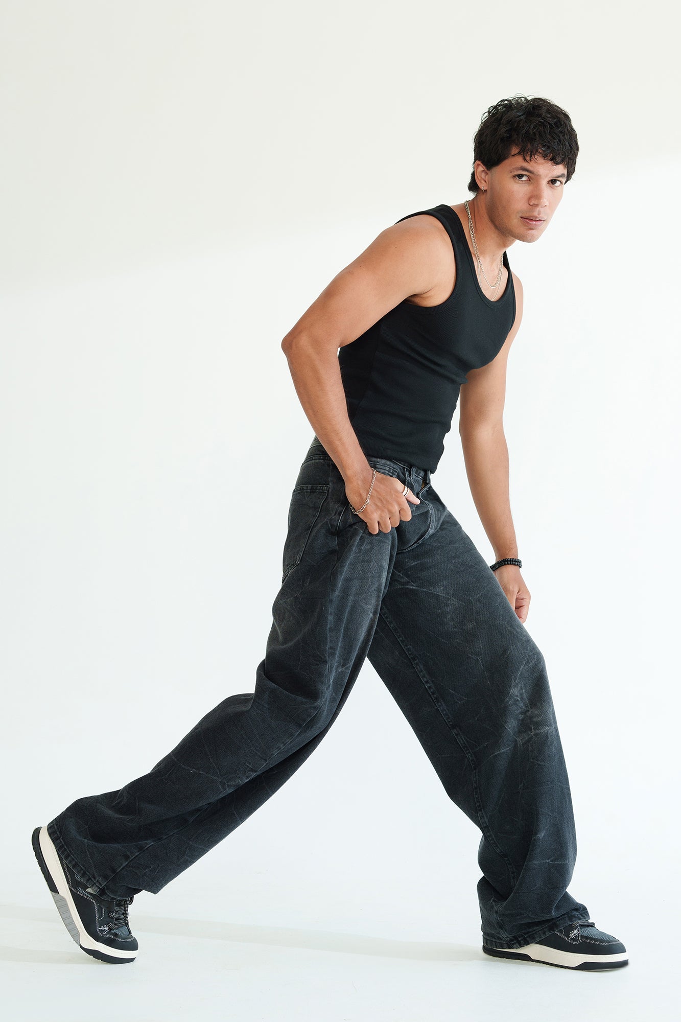 Static Black Men's Baggy Straight Jeans
