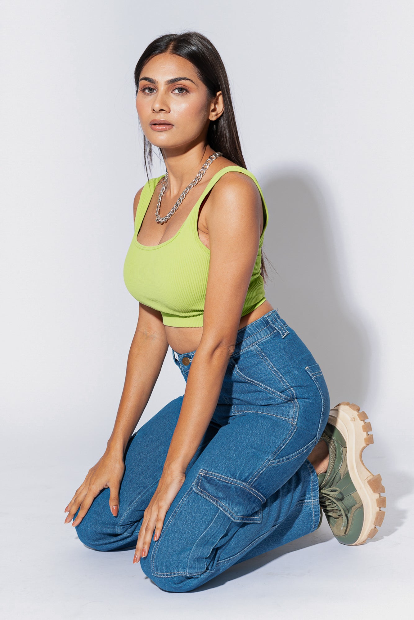 MID BLUE CARGO UTILITY JEANS