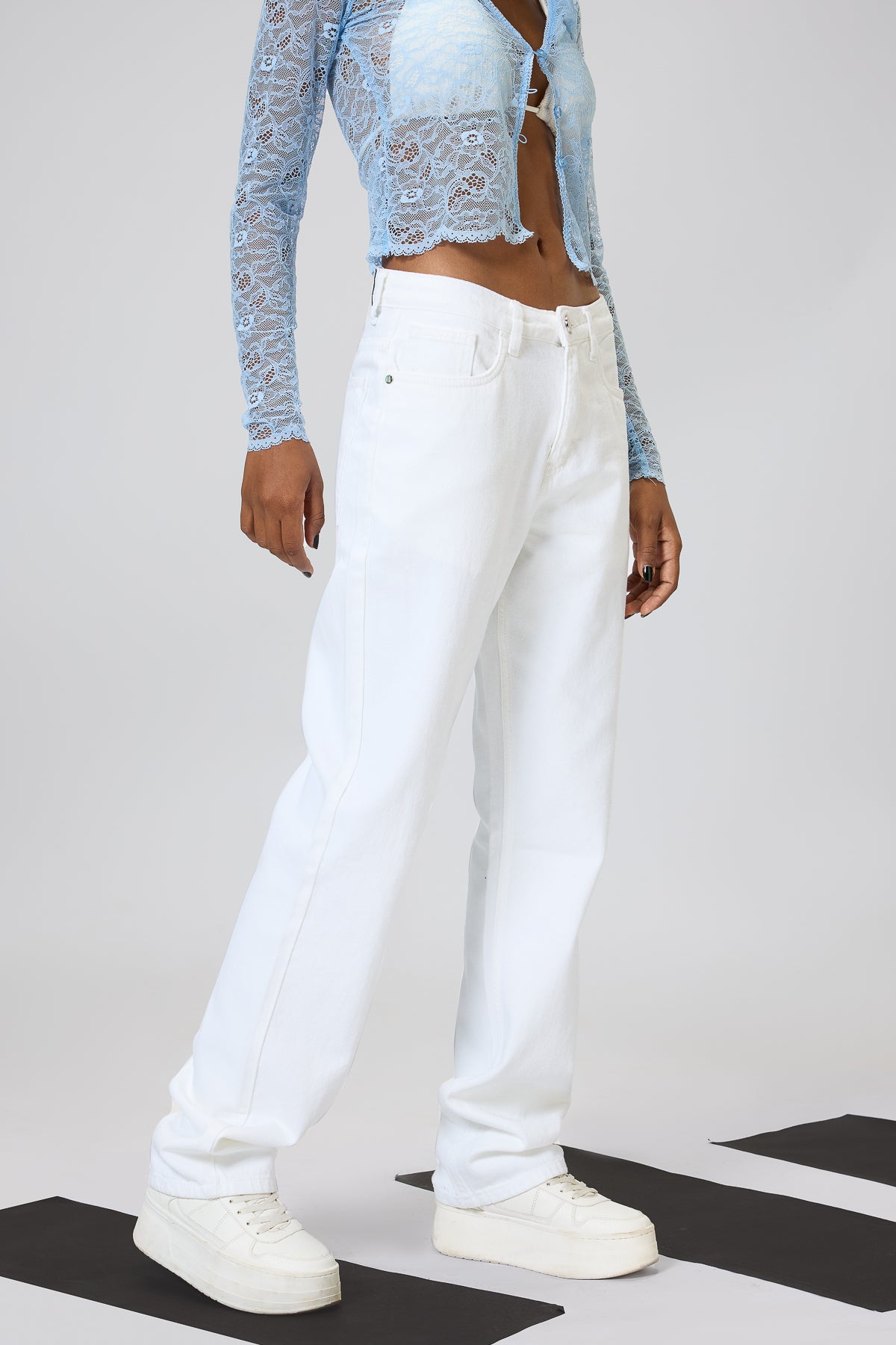 White Women's Slim Straight Jeans