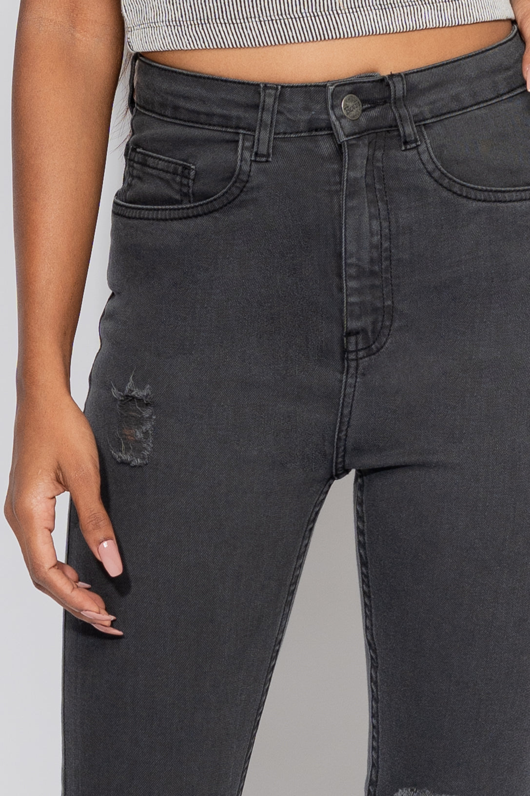 GREY RIPPED SKINNY JEANS