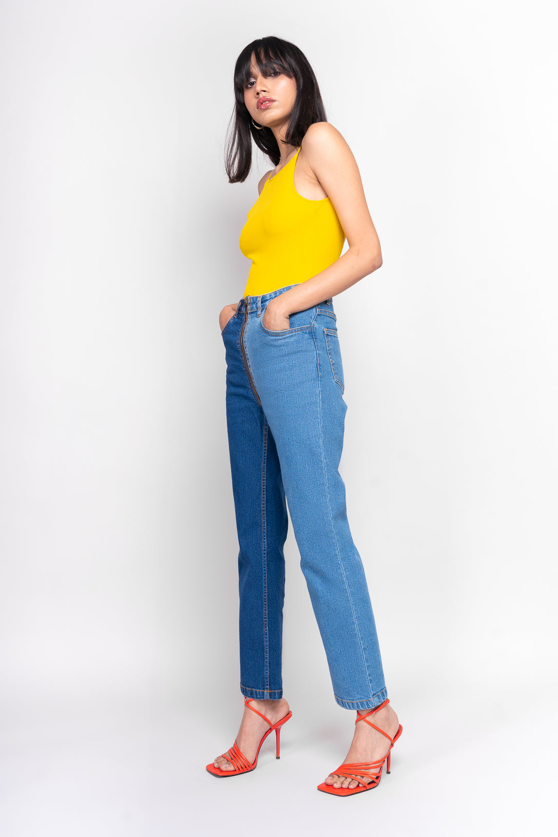 Two-tone straight fit jeans