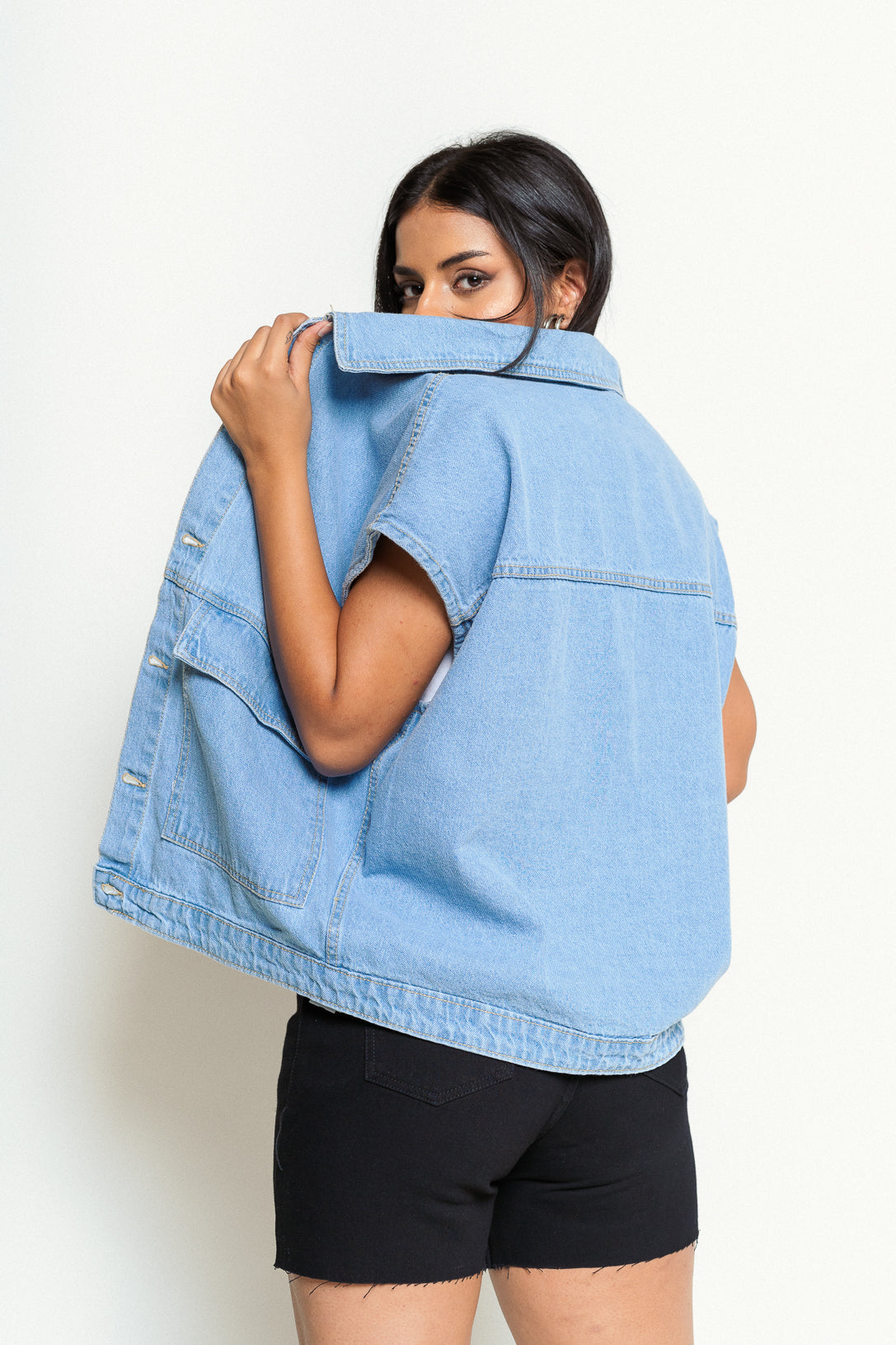 LIGHT CAP SLEEVES JACKET