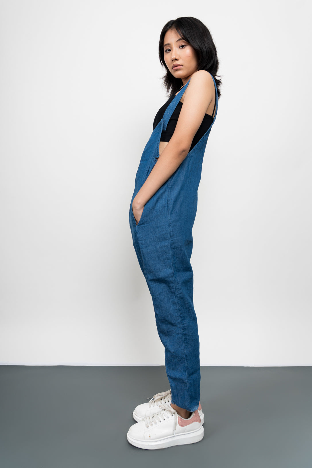 ECO-FRIENDLY MID BLUE DENIM DUNGAREE