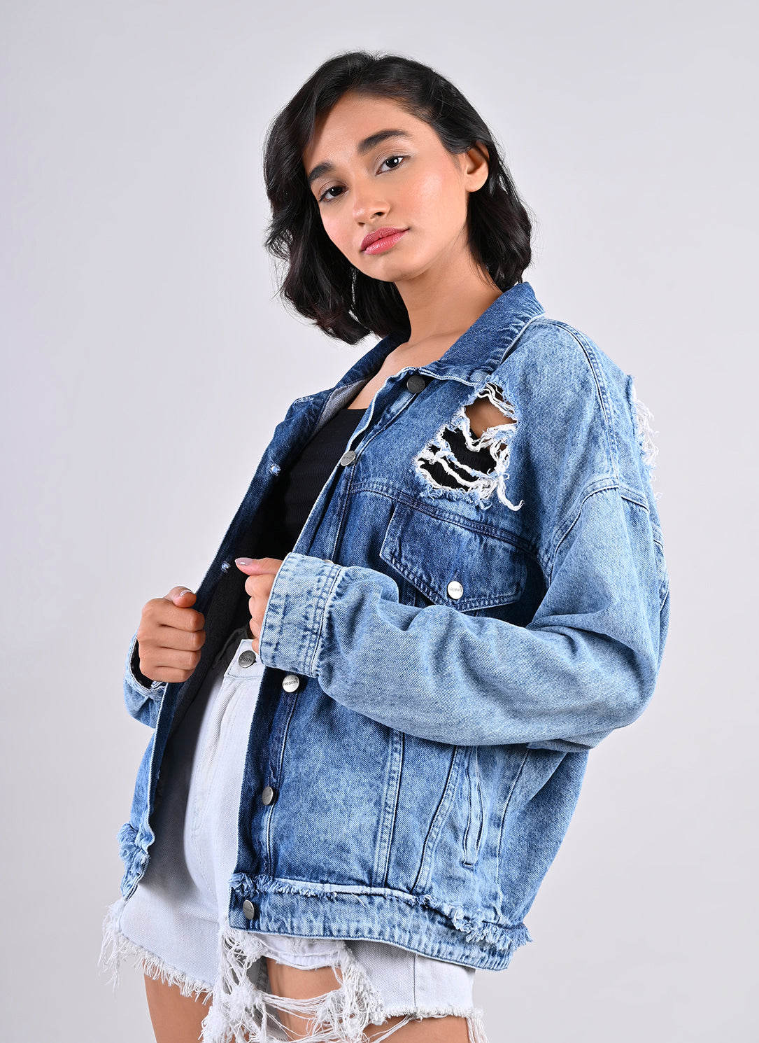OVERSIZED DISTRESSED DENIM JACKET