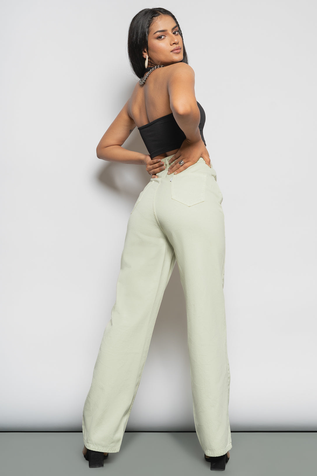 TEA GREEN BOYFRIEND JEANS
