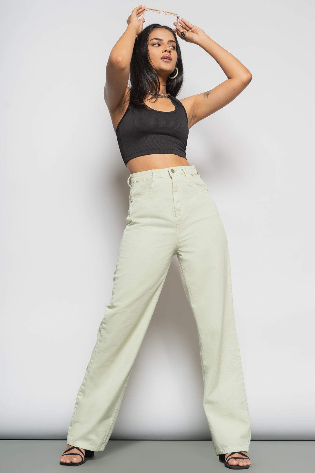 TEA GREEN BOYFRIEND JEANS