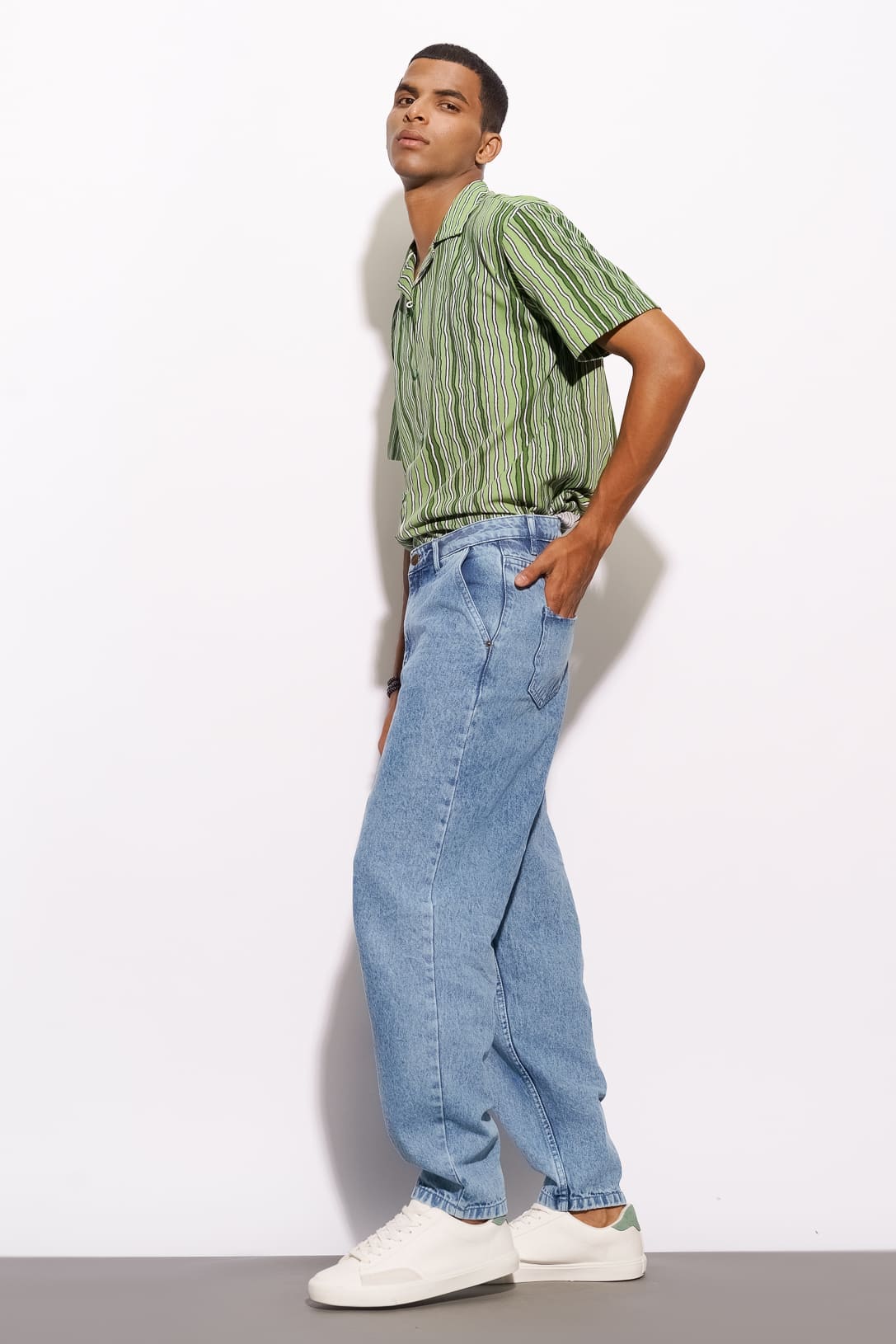 MEN'S SLOUCHY JEANS