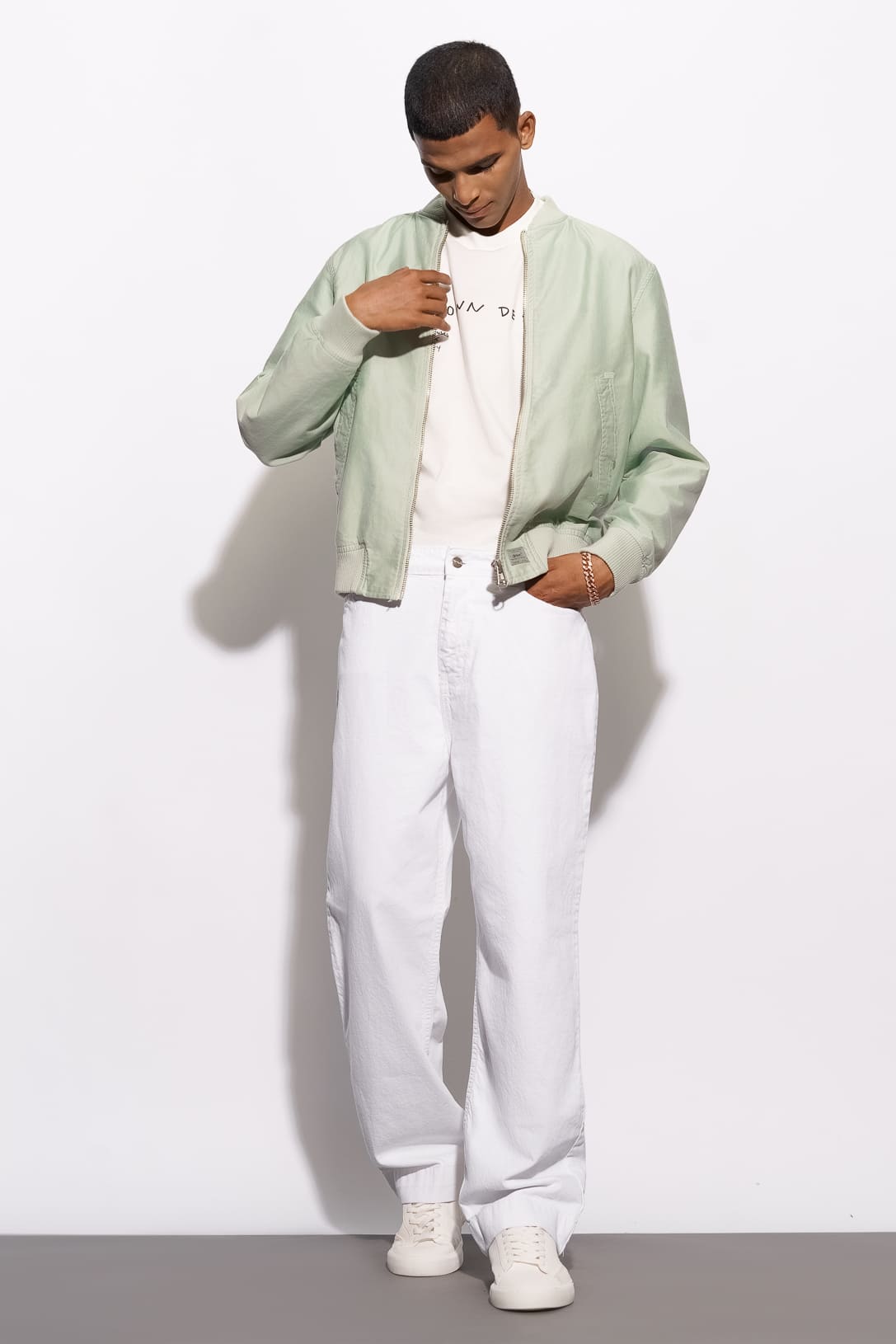 True White Men's Straight Jeans