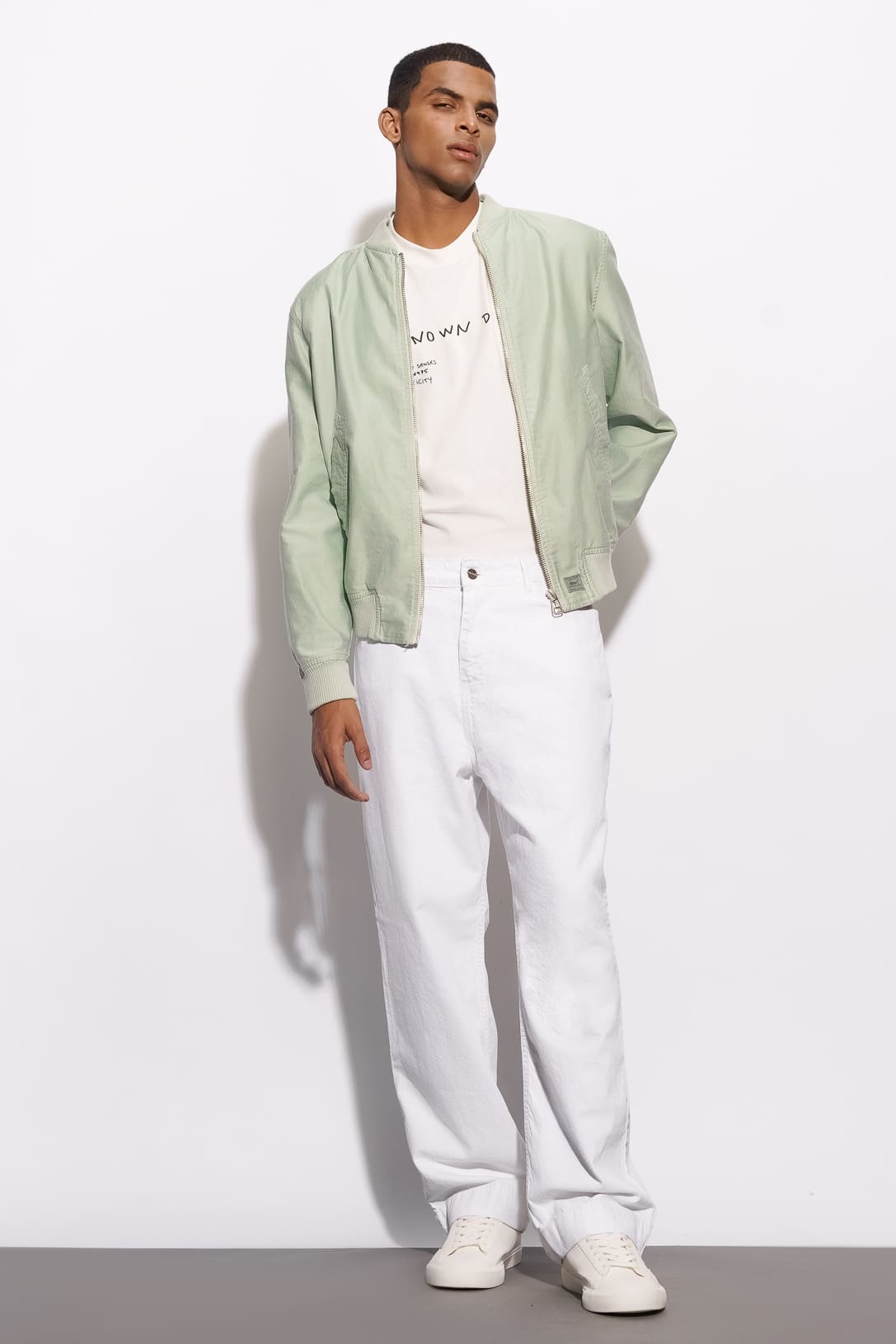 True White Men's Straight Jeans