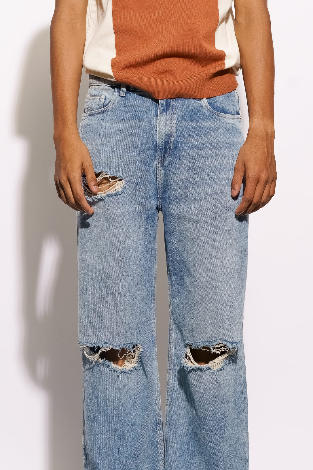 Raw Distress Men’s Wide Jeans