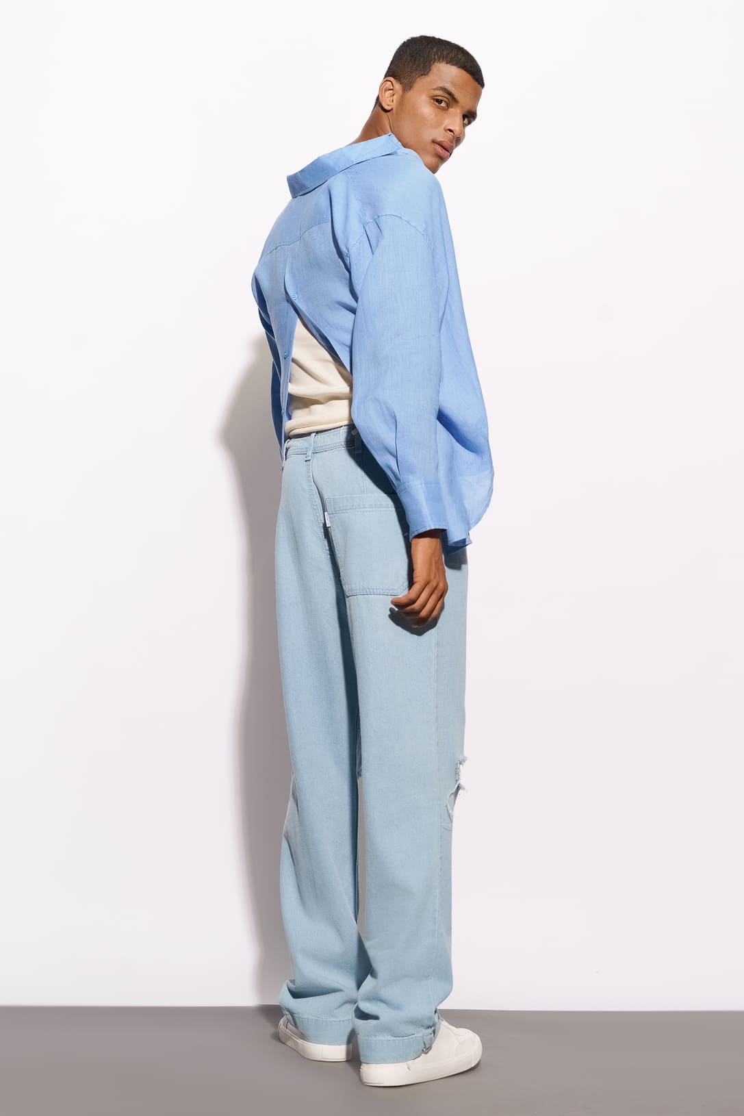 Airy Straight Men's Jeans