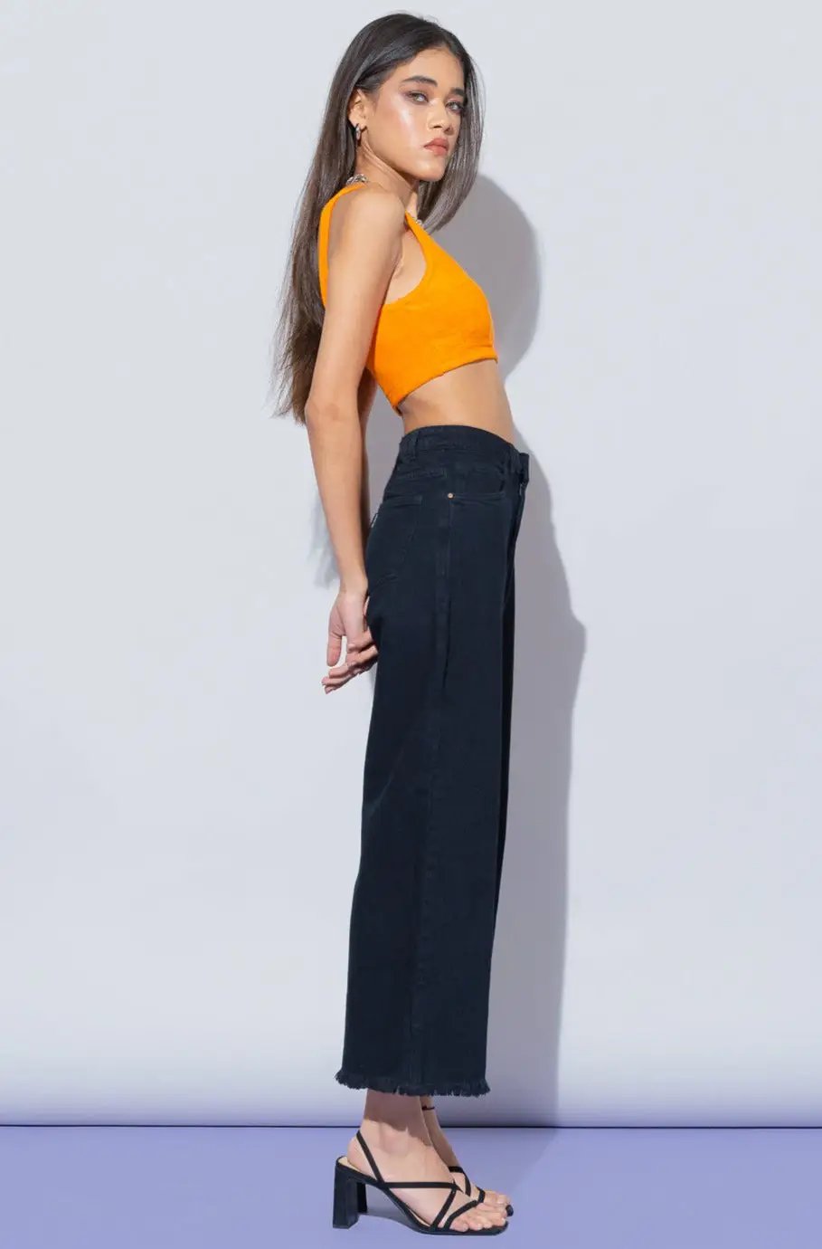 BLACK WIDE LEG JEANS