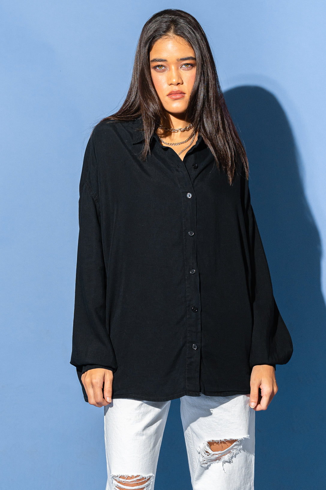 BLACK OVERSIZED BOYFRIEND SHIRT
