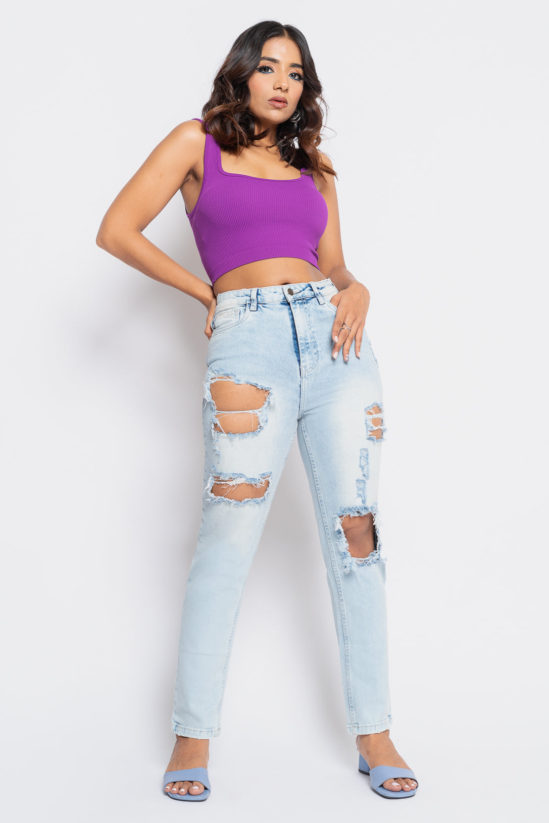 Ripped ice wash mom jeans