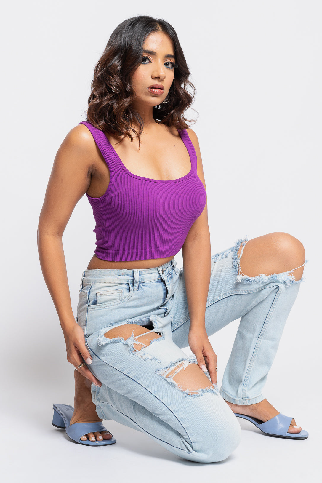 Ripped ice wash mom jeans