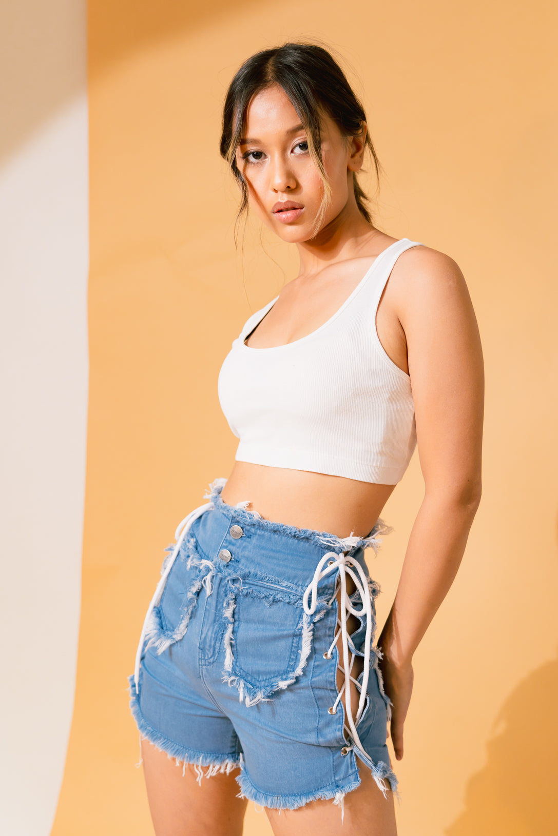 CRISS CROSS SHORTS