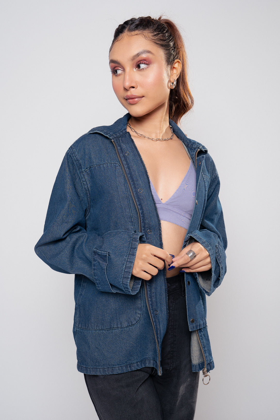 LIGHTWEIGHT BOMBER JACKET