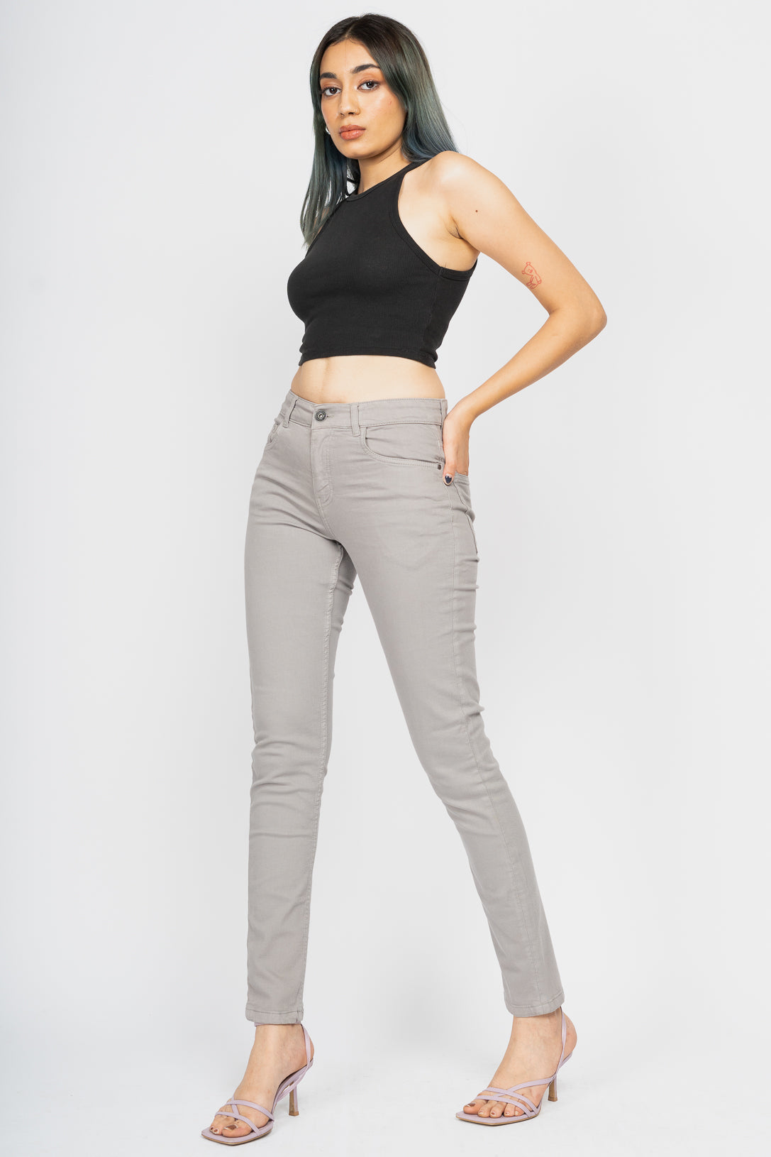 grey skinny jeans