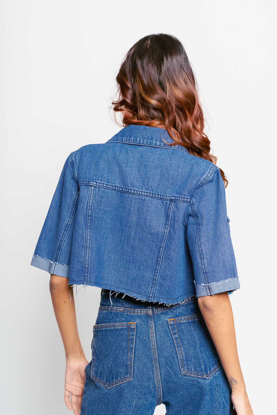 cropped hem jacket