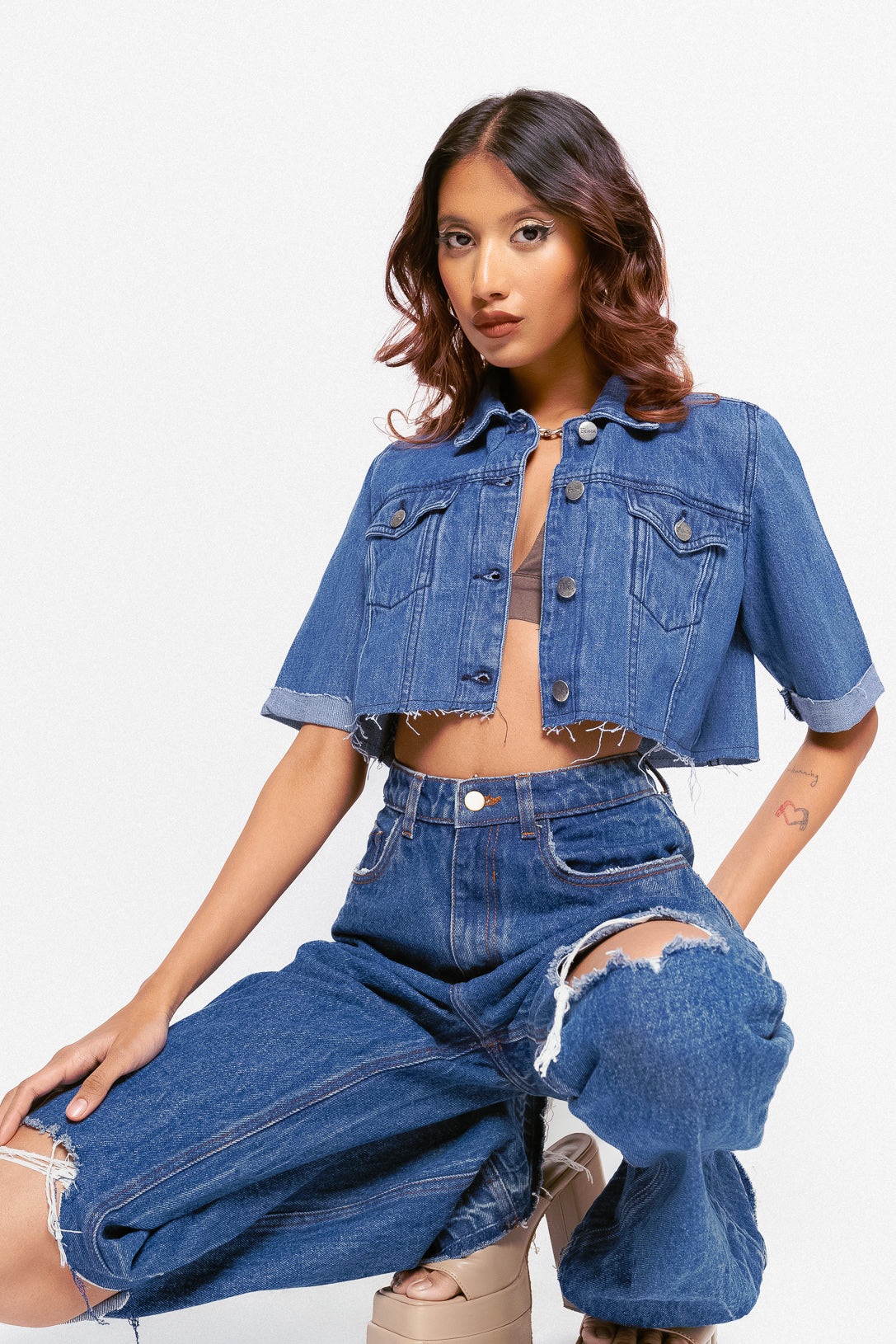 cropped hem jacket