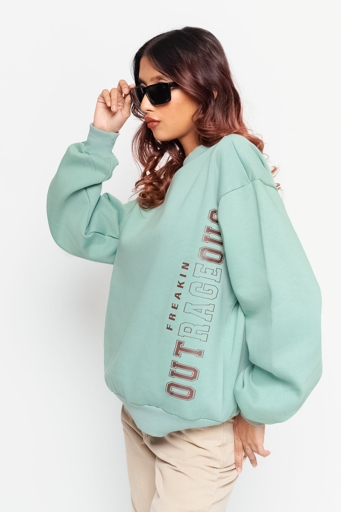 GREEN OUTRAGEOUS SWEATSHIRT