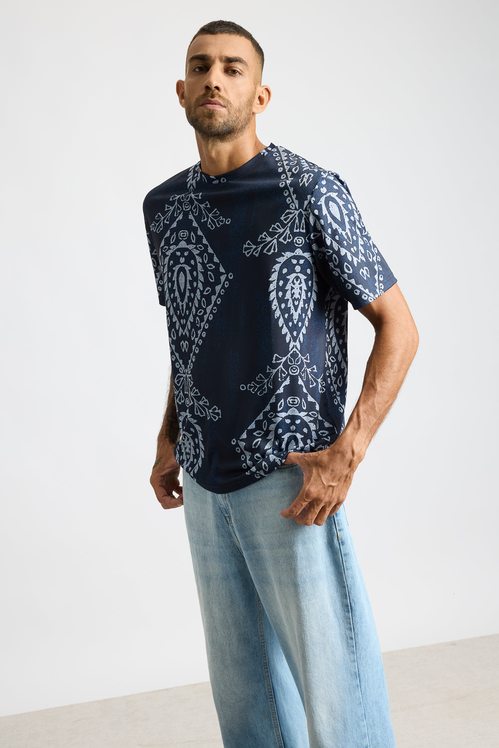 Printed Men's T-Shirt - Warli