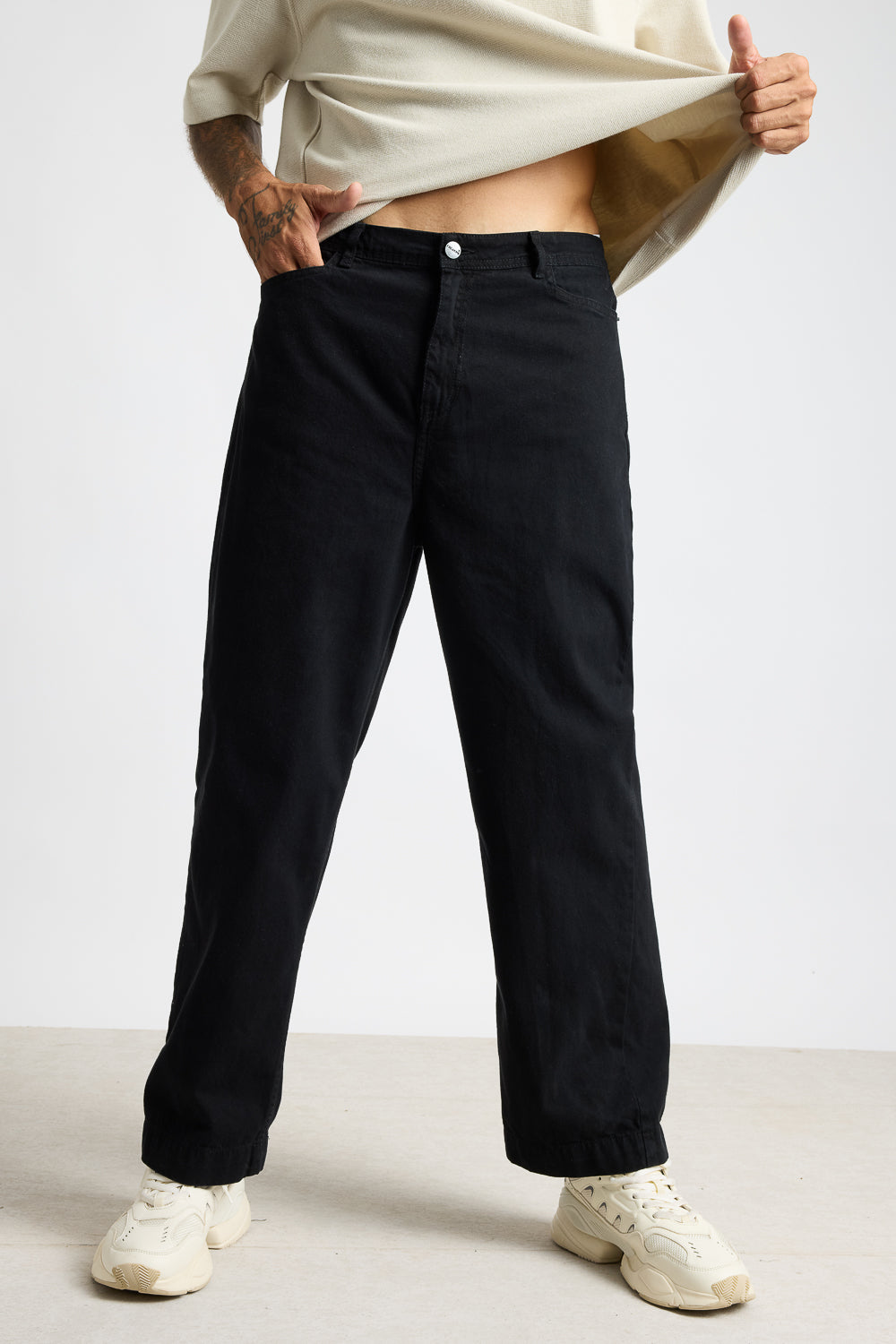 STRAIGHT CASUAL BLACK MENS JEANS