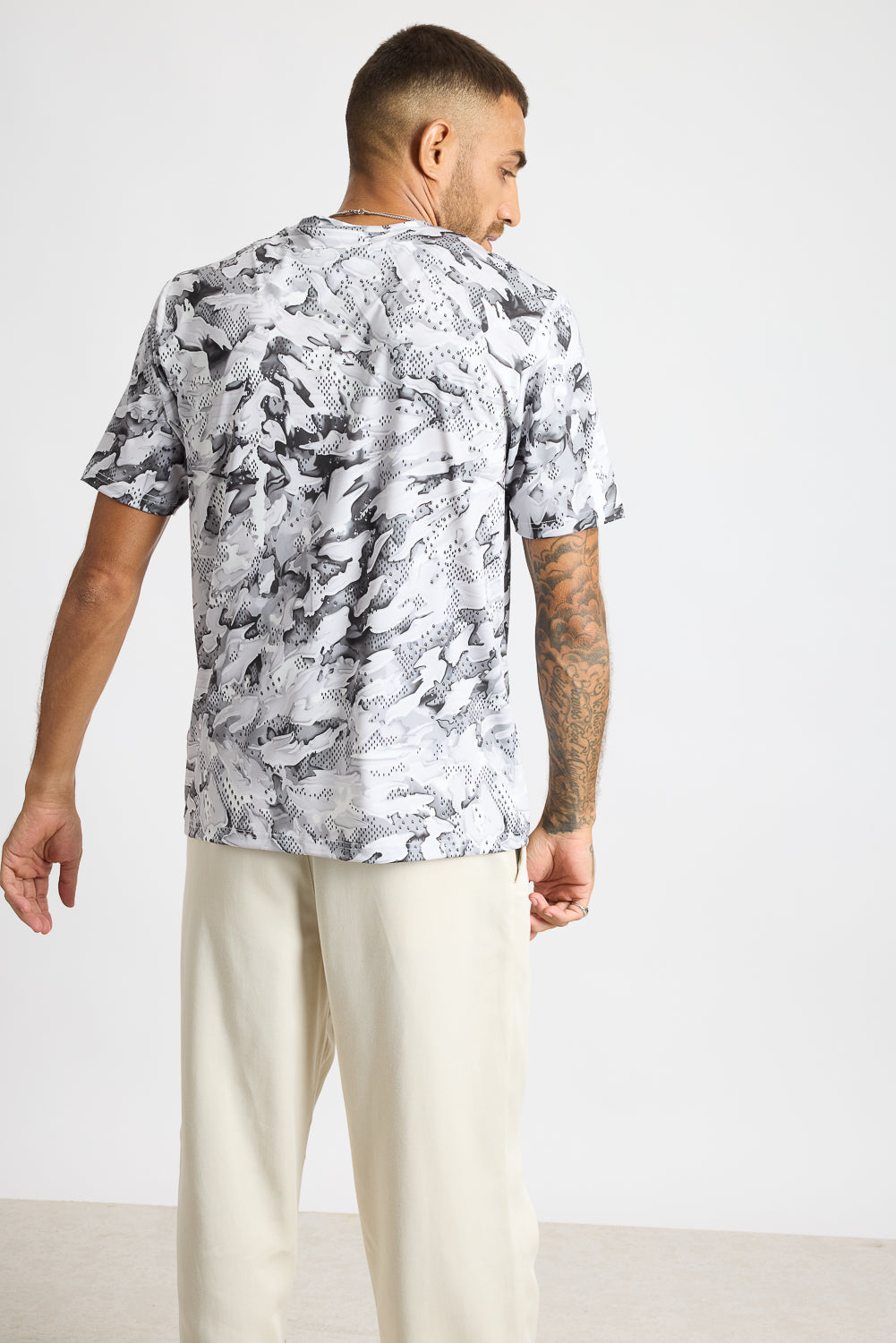 AOP Men's T-shirt - Wavy