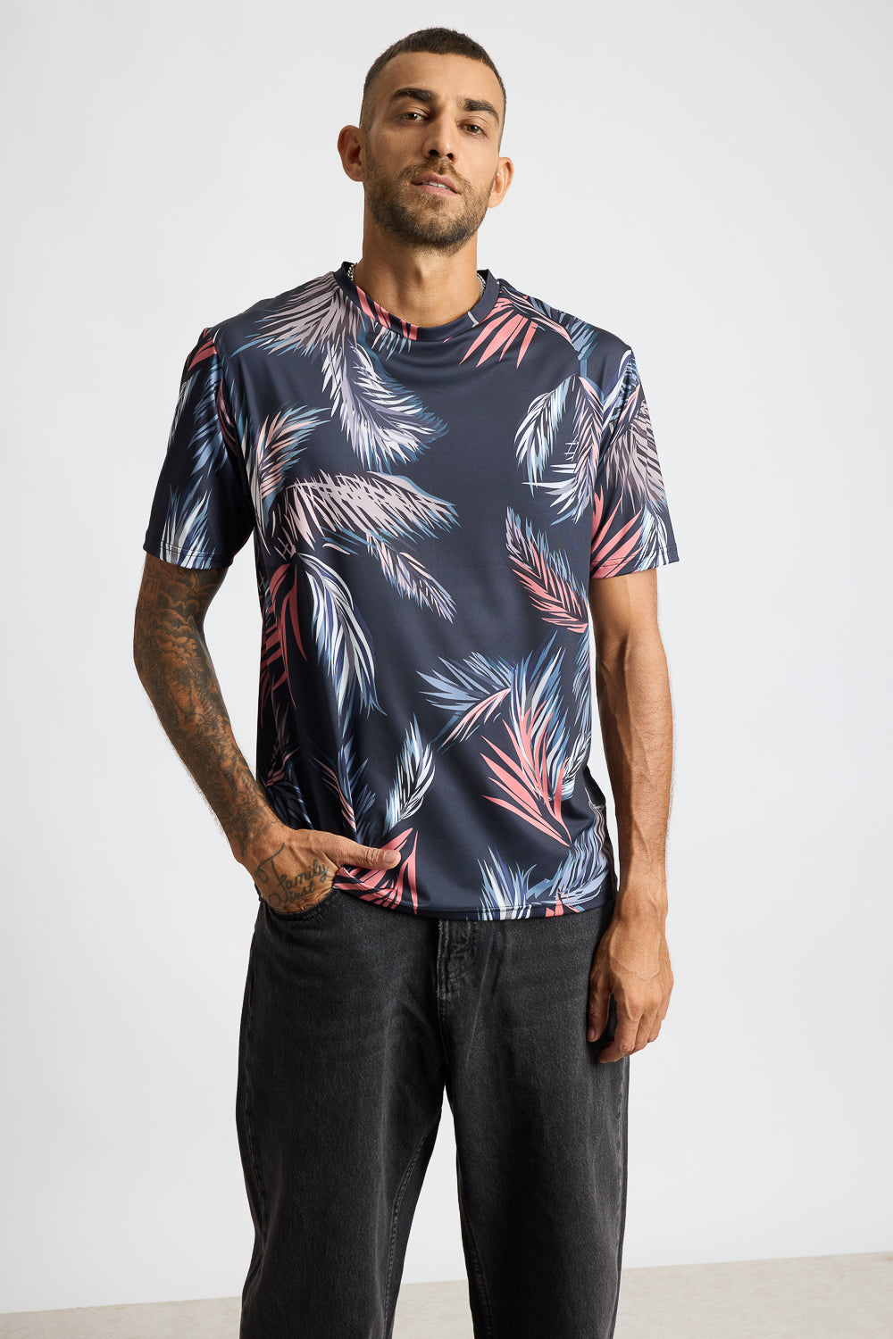 AOP Men's T-shirt - Leafy