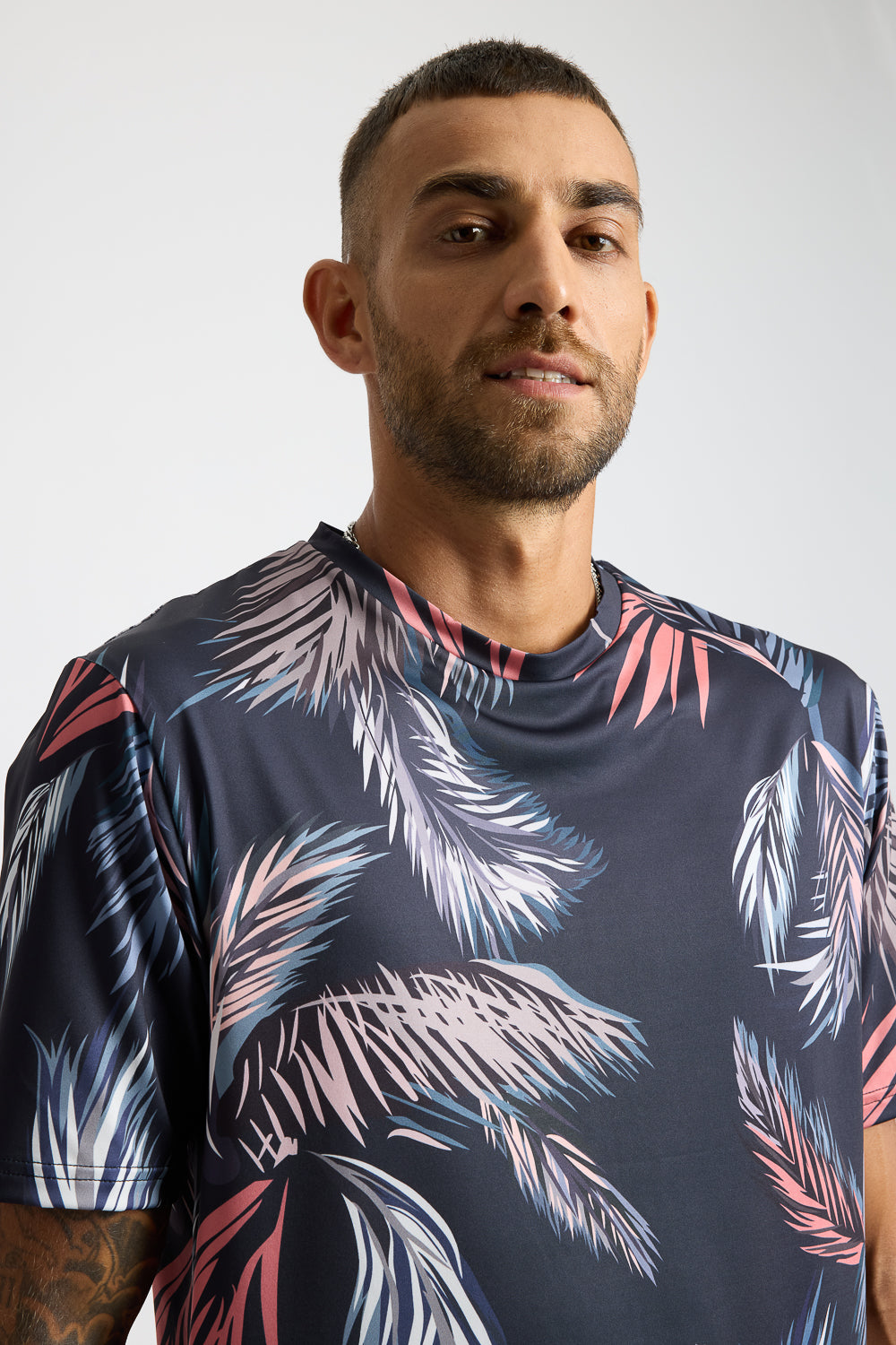 AOP Men's T-shirt - Leafy