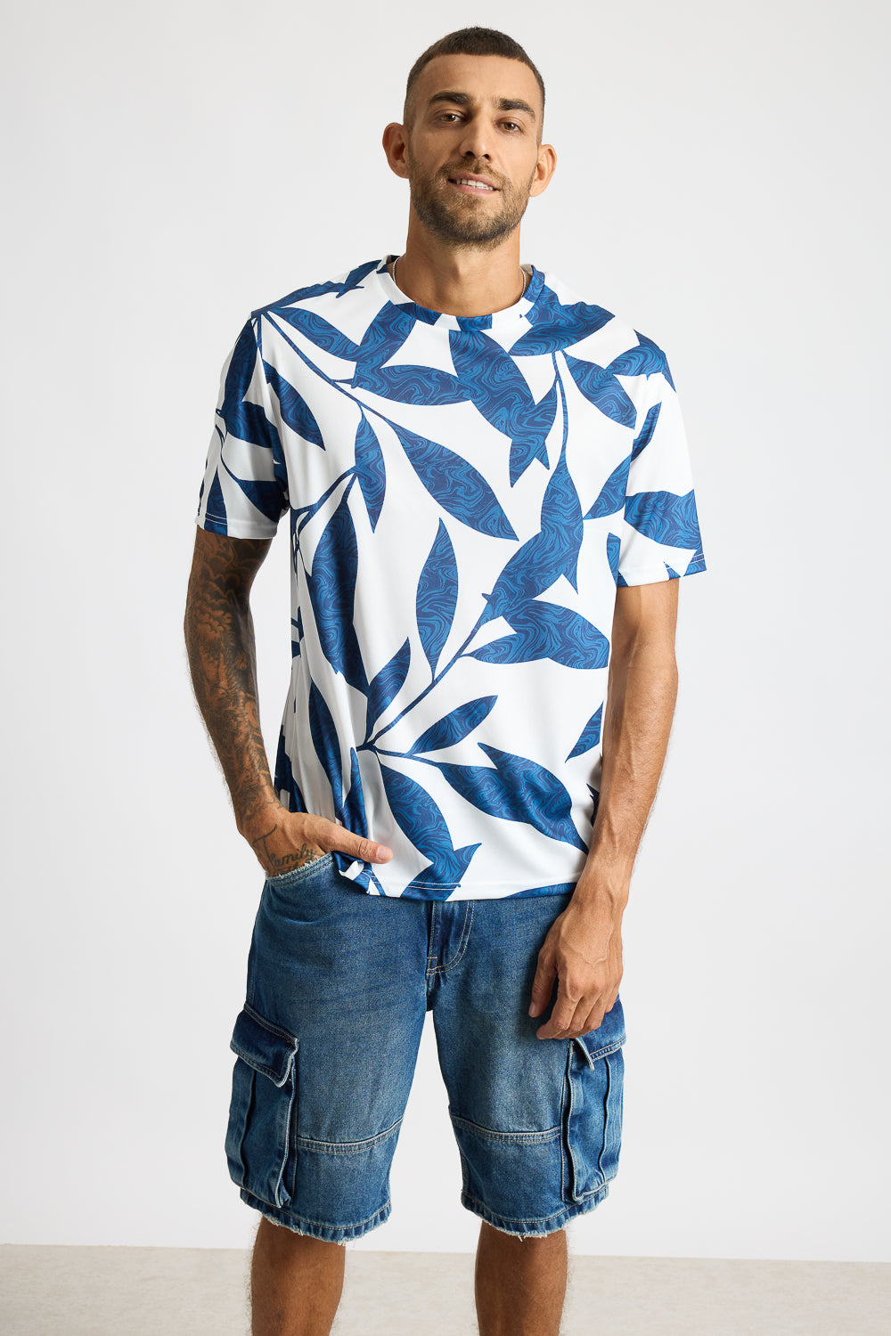 Printed Men's T-Shirt - Blue/White