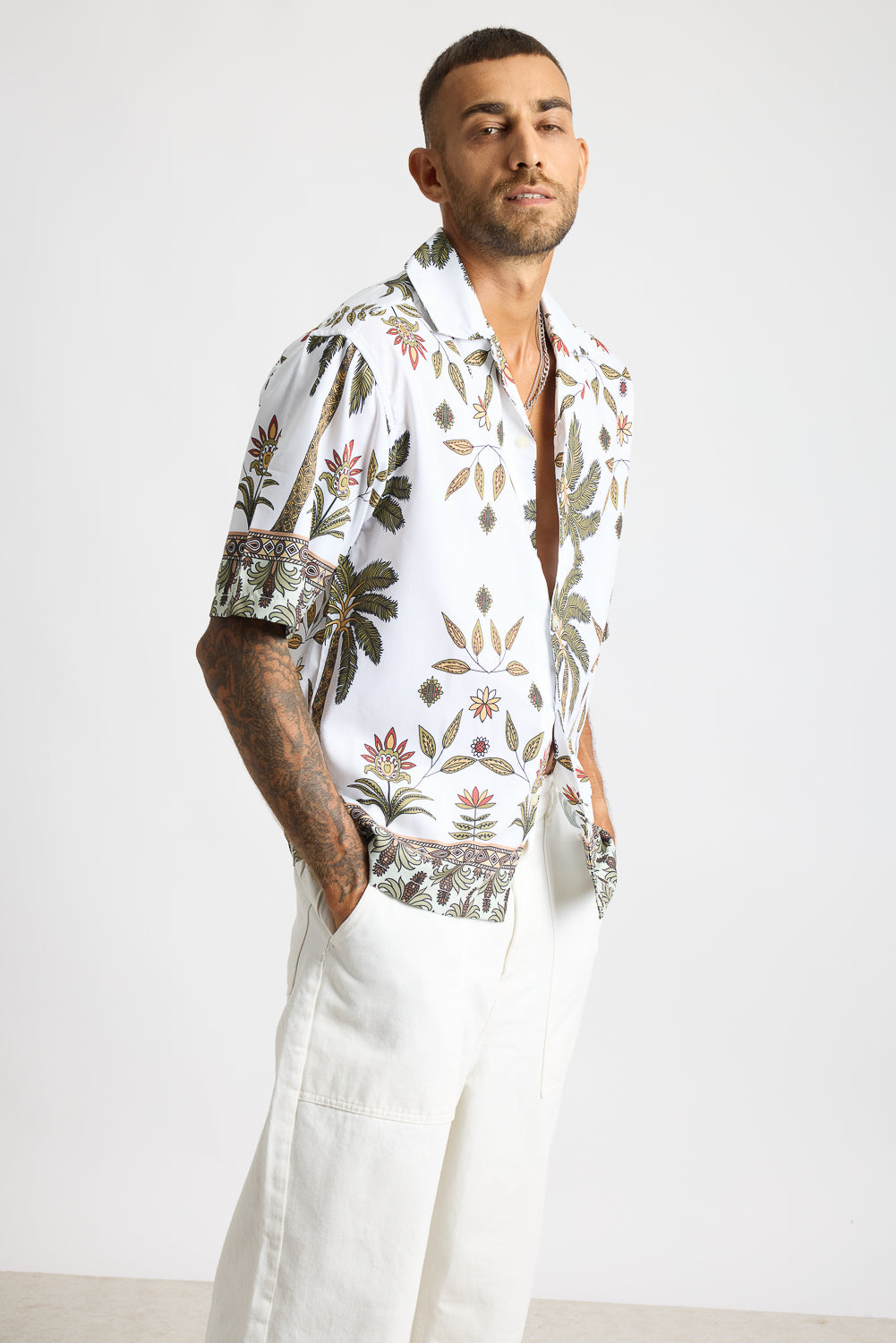 Relaxed Fit Printed Men's Shirt - Coconut Oasis