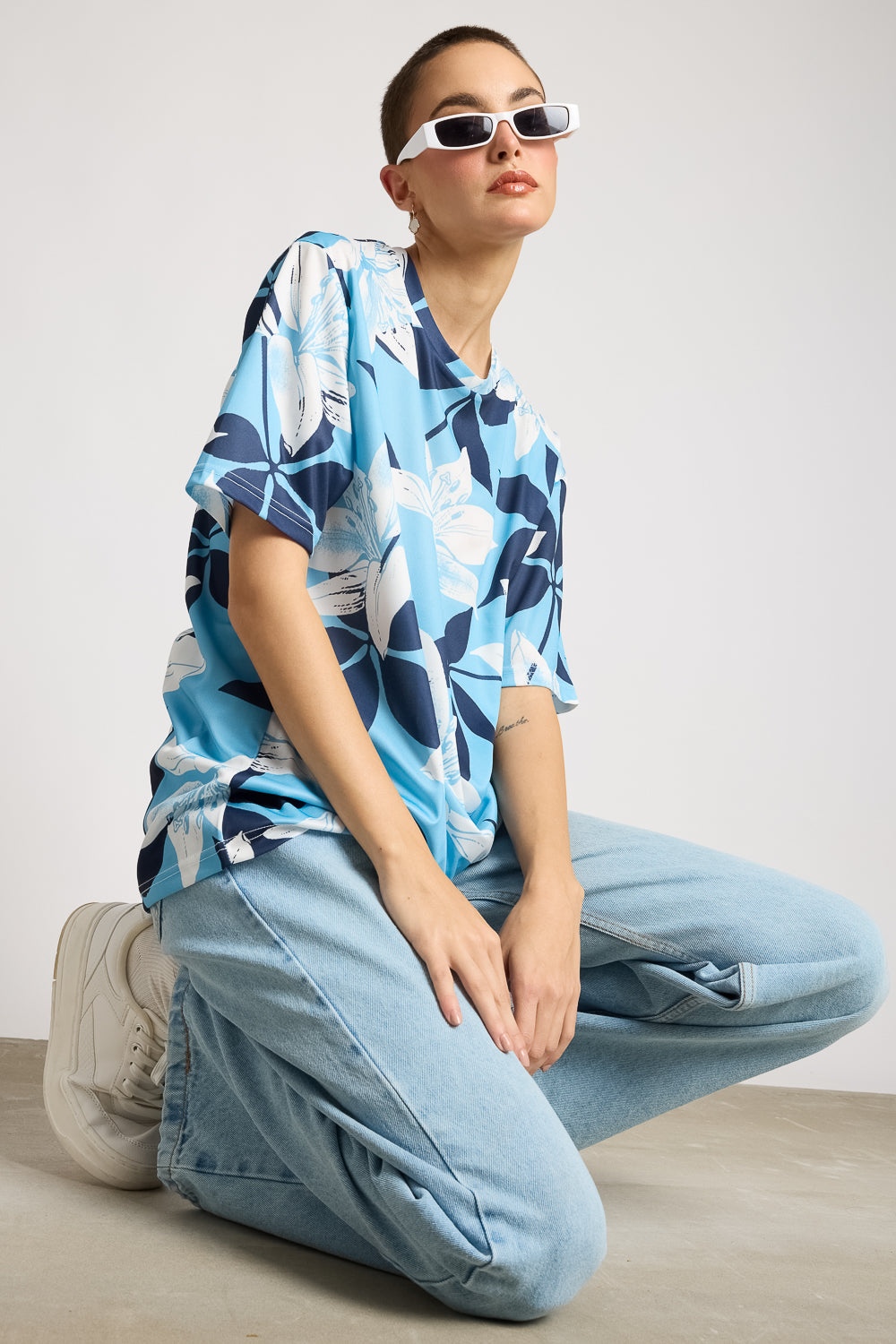 Printed Women's T-Shirt - Blue Flourish