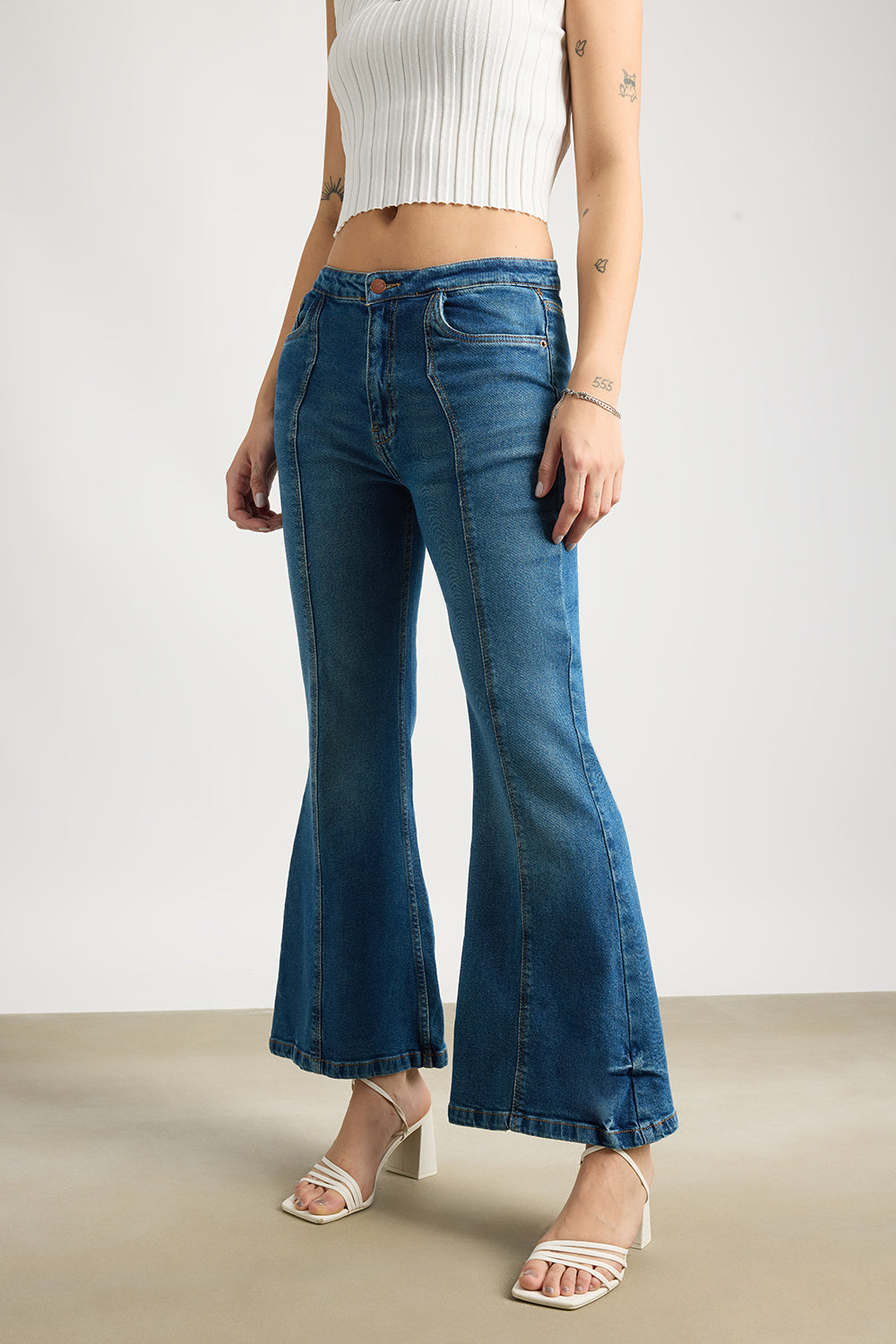 BLUE MILL WASHED BOOTCUT JEANS