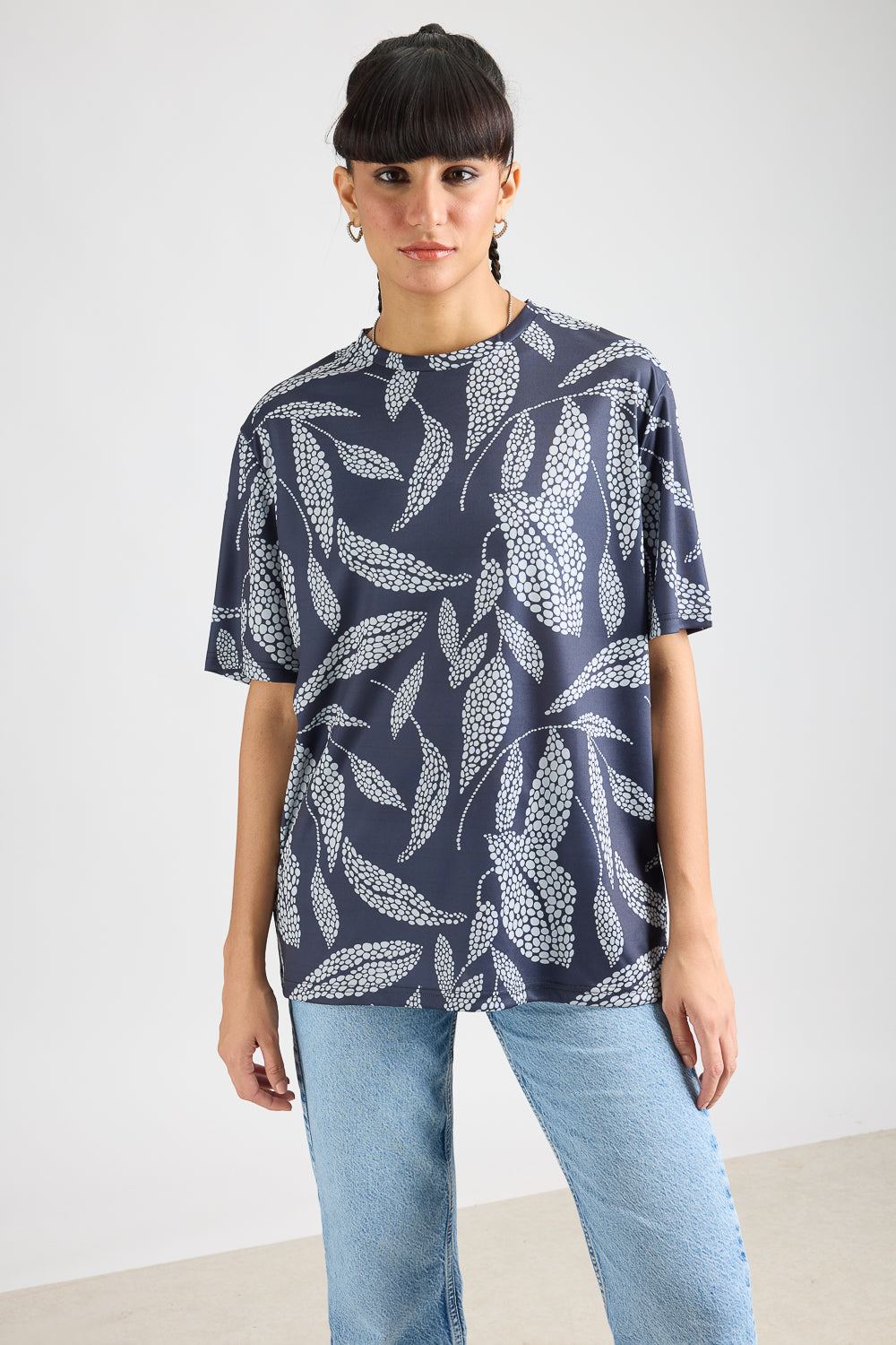 Printed Women's T-Shirt - Leafy Black