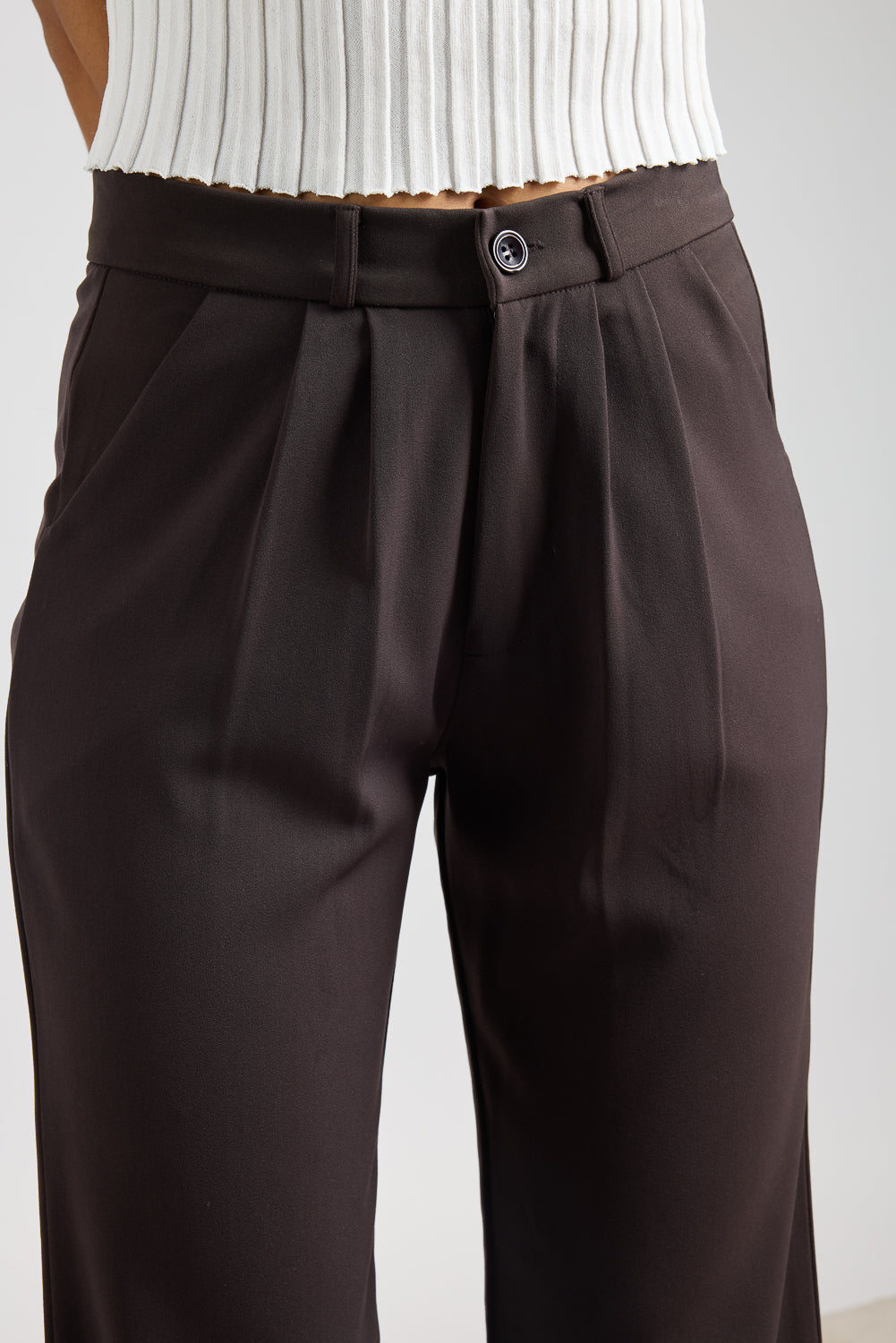 Dark brown pleated straight fit korean pant