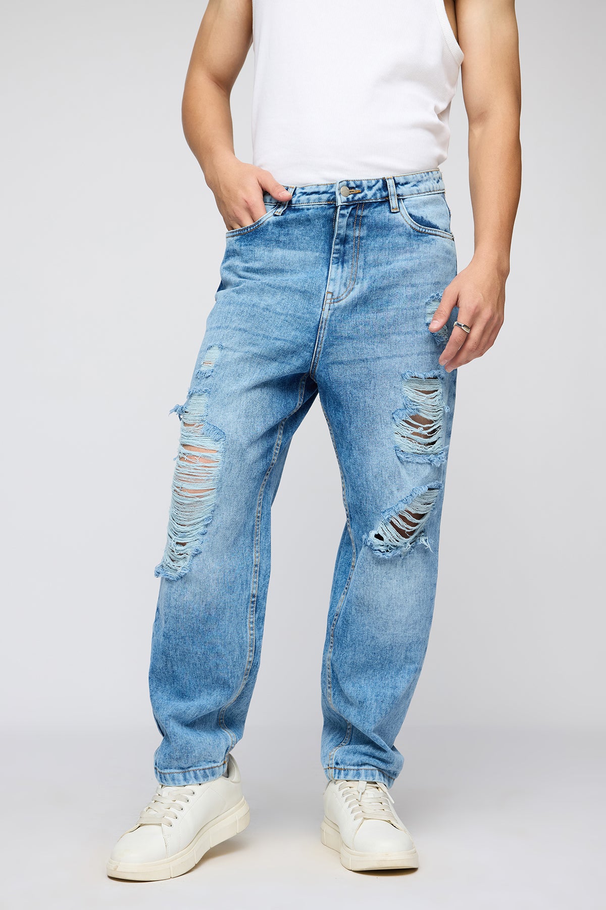 Maverick Distressed Men's Slouchy Fit Jeans