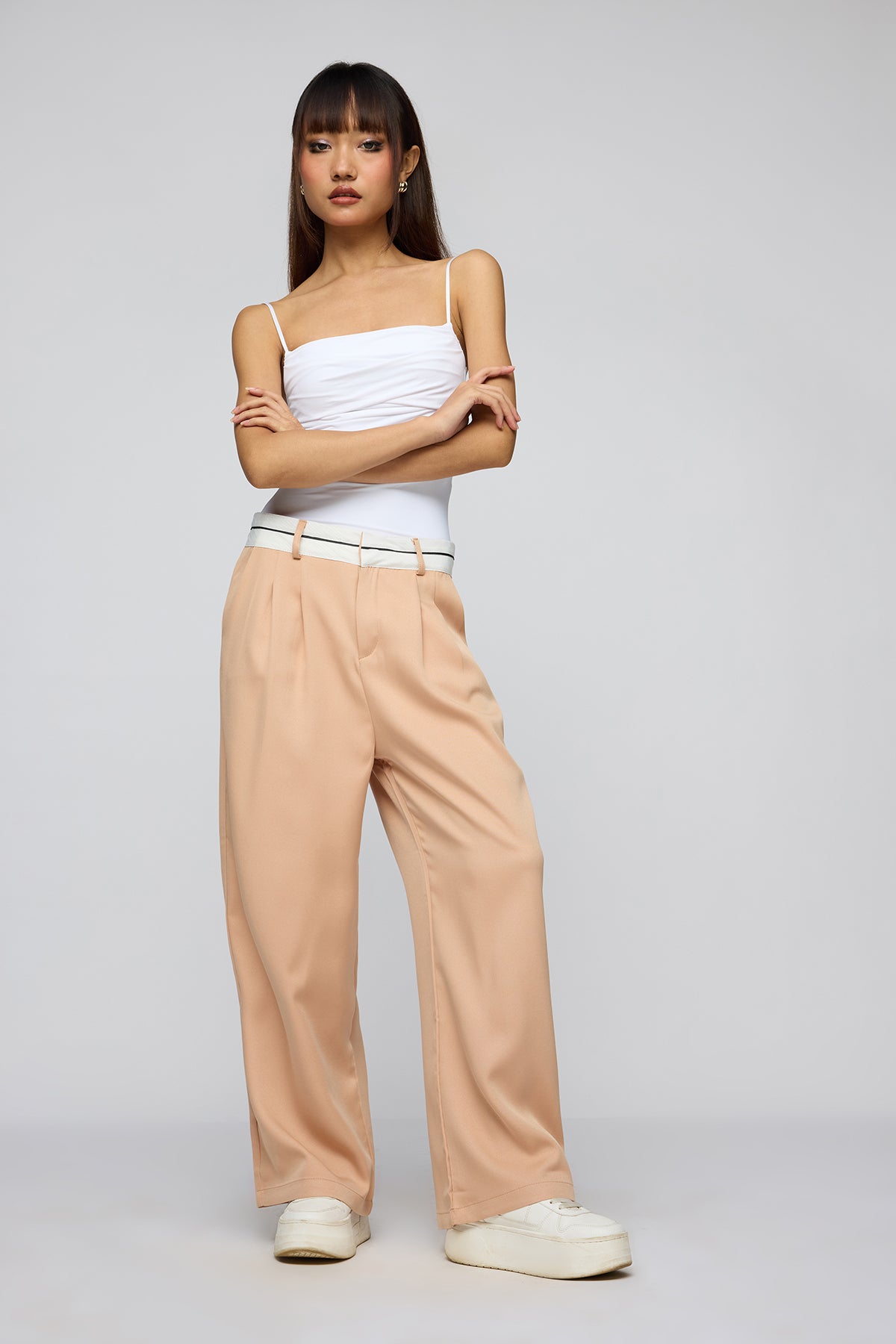 【SOFT SEOUL】 GLOSSY SATIN PANTS [WHITE] Off White Satin Pants | Elastic Waist | Silk Wide Leg Pants