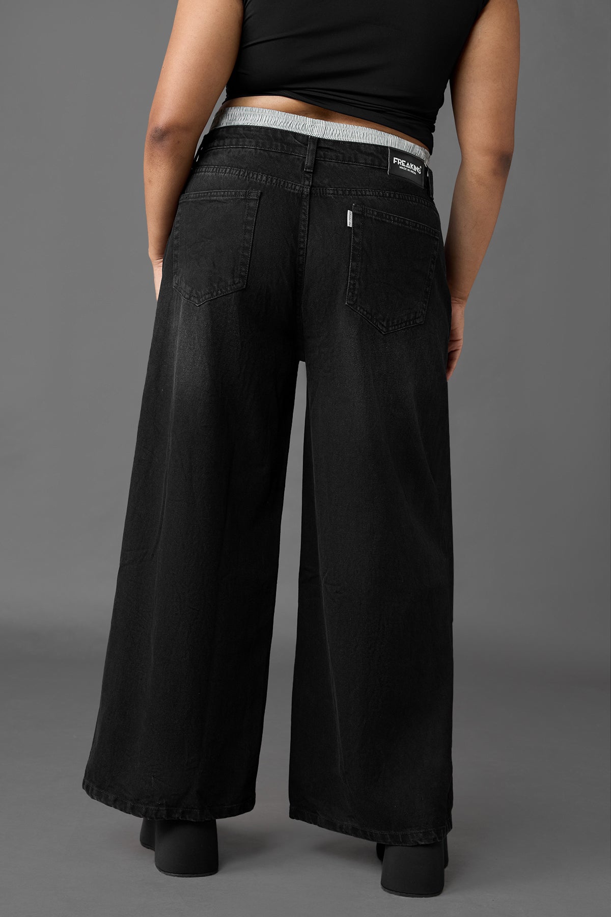 Curve Wide Leg Black Boxer Jeans