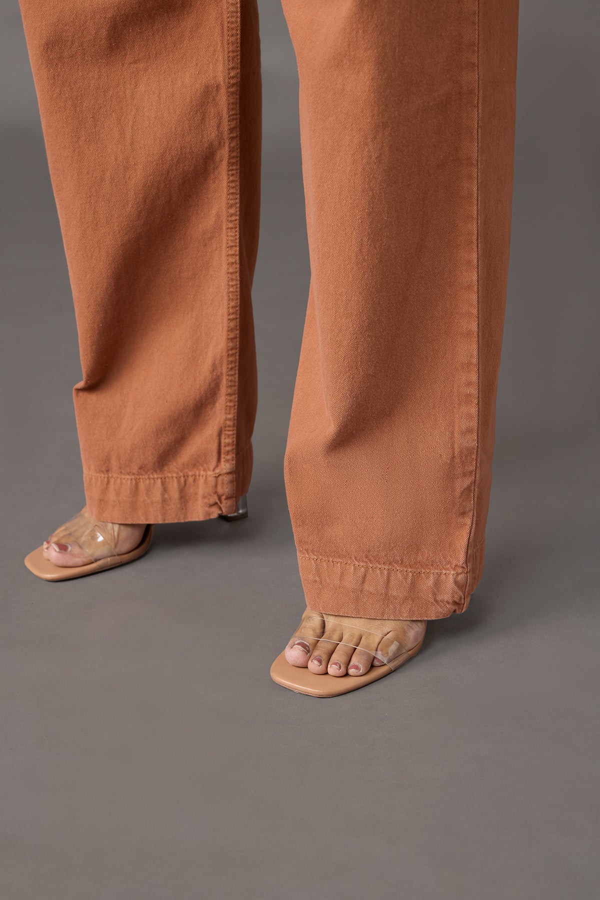 Curve Chestnut Charm Straight-Leg Jeans