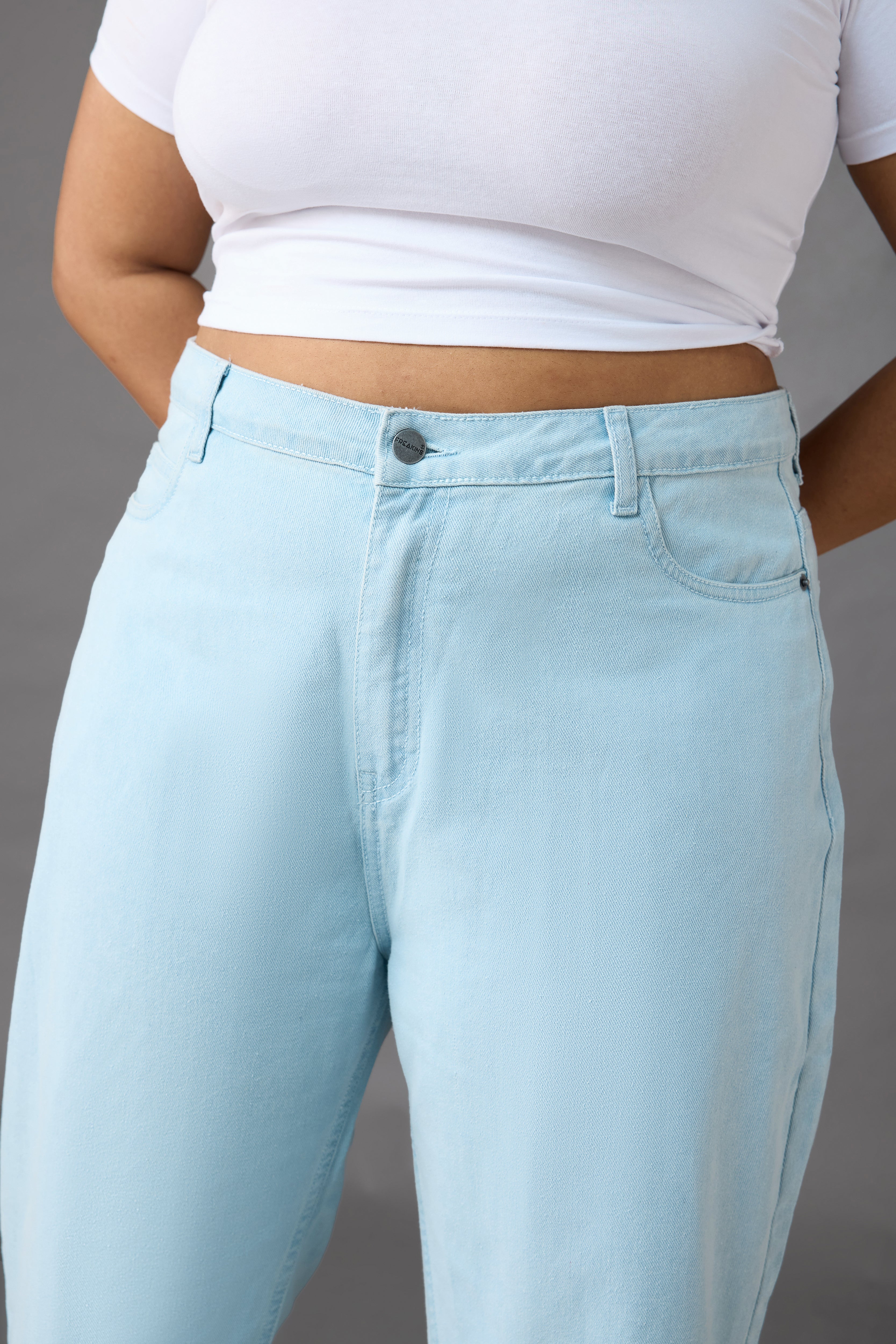 Cloud Nine Comfort High Waist Mom Jeans Curve